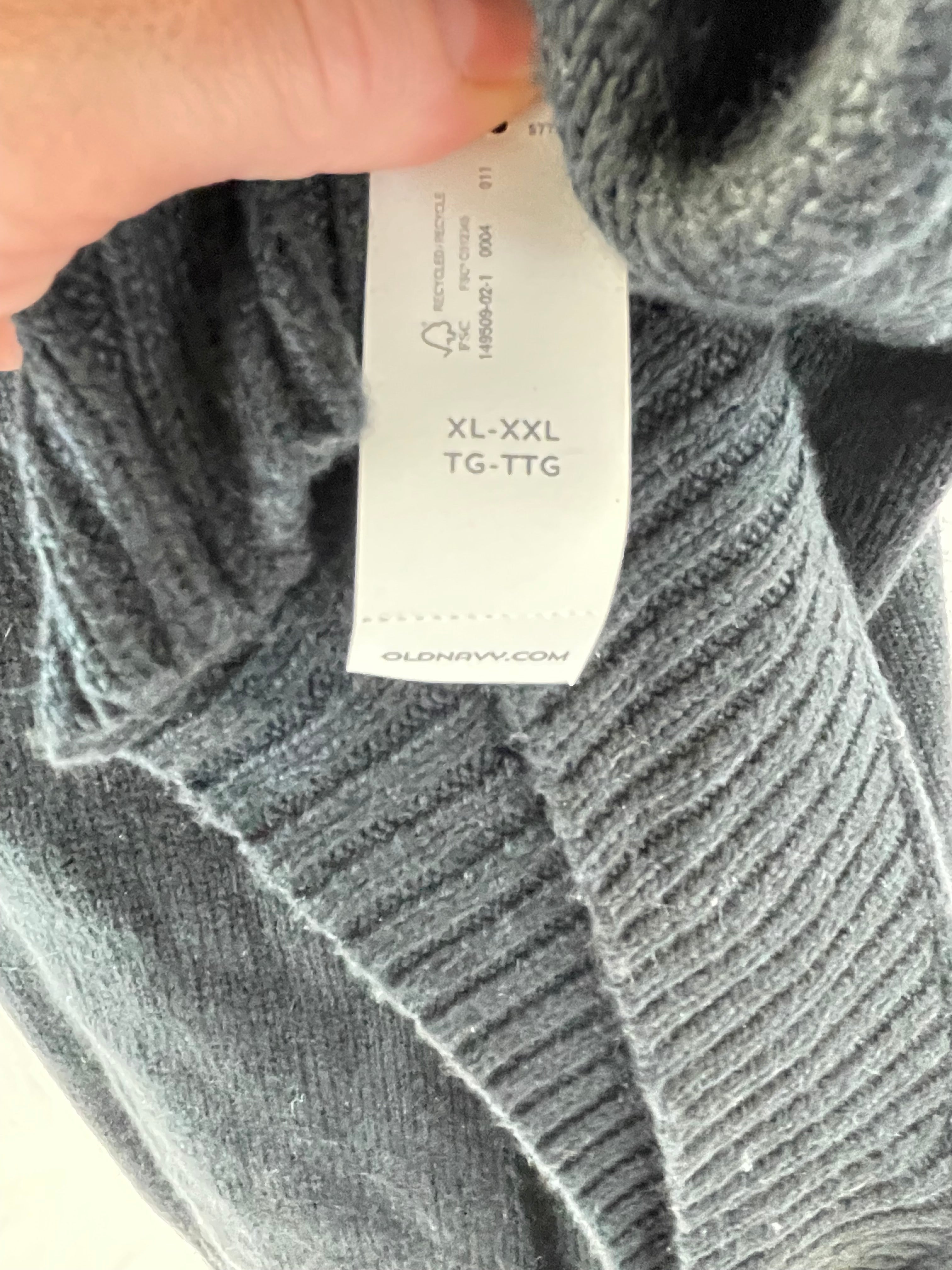 Old Navy NWT Turtleneck Poncho Sweater (XL/XXL)
