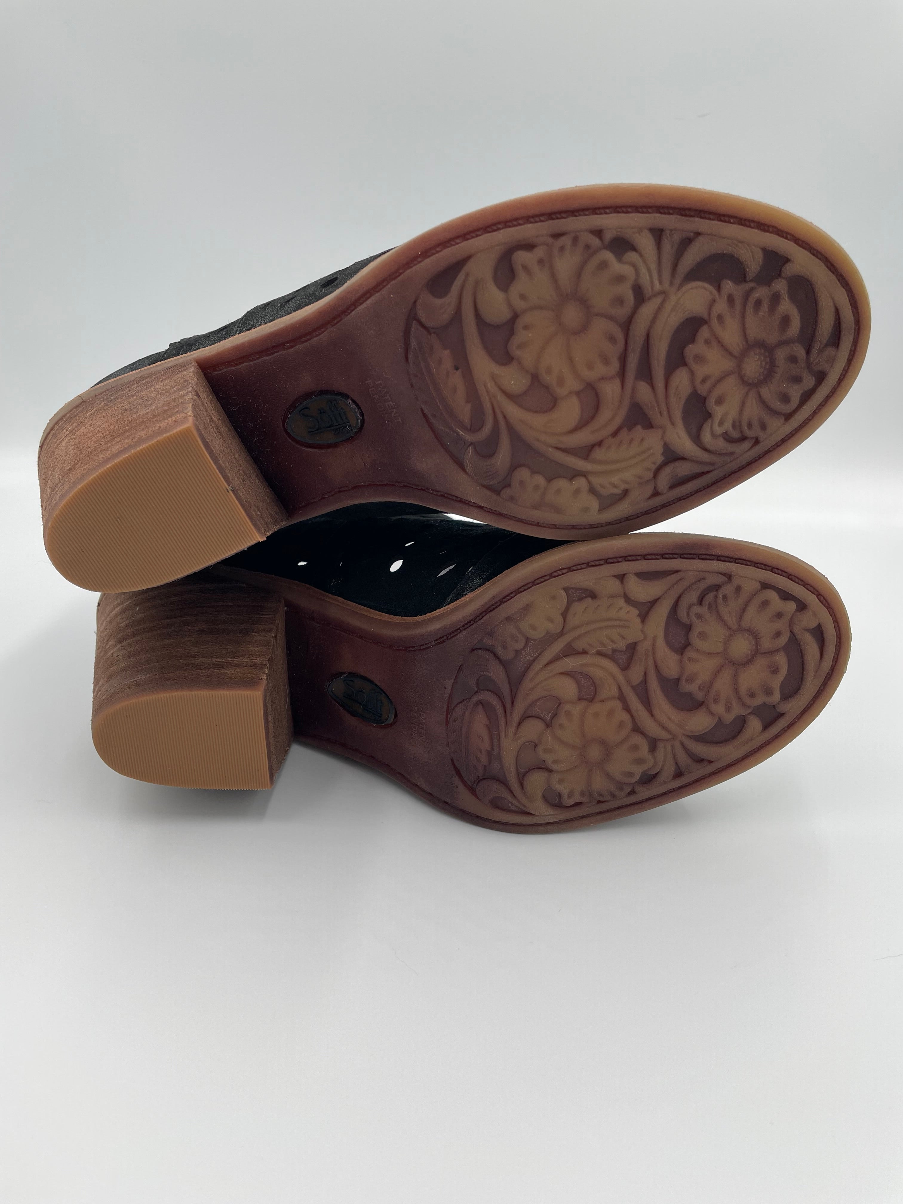 Sofft Women's Millard Open Toed Booties (7)