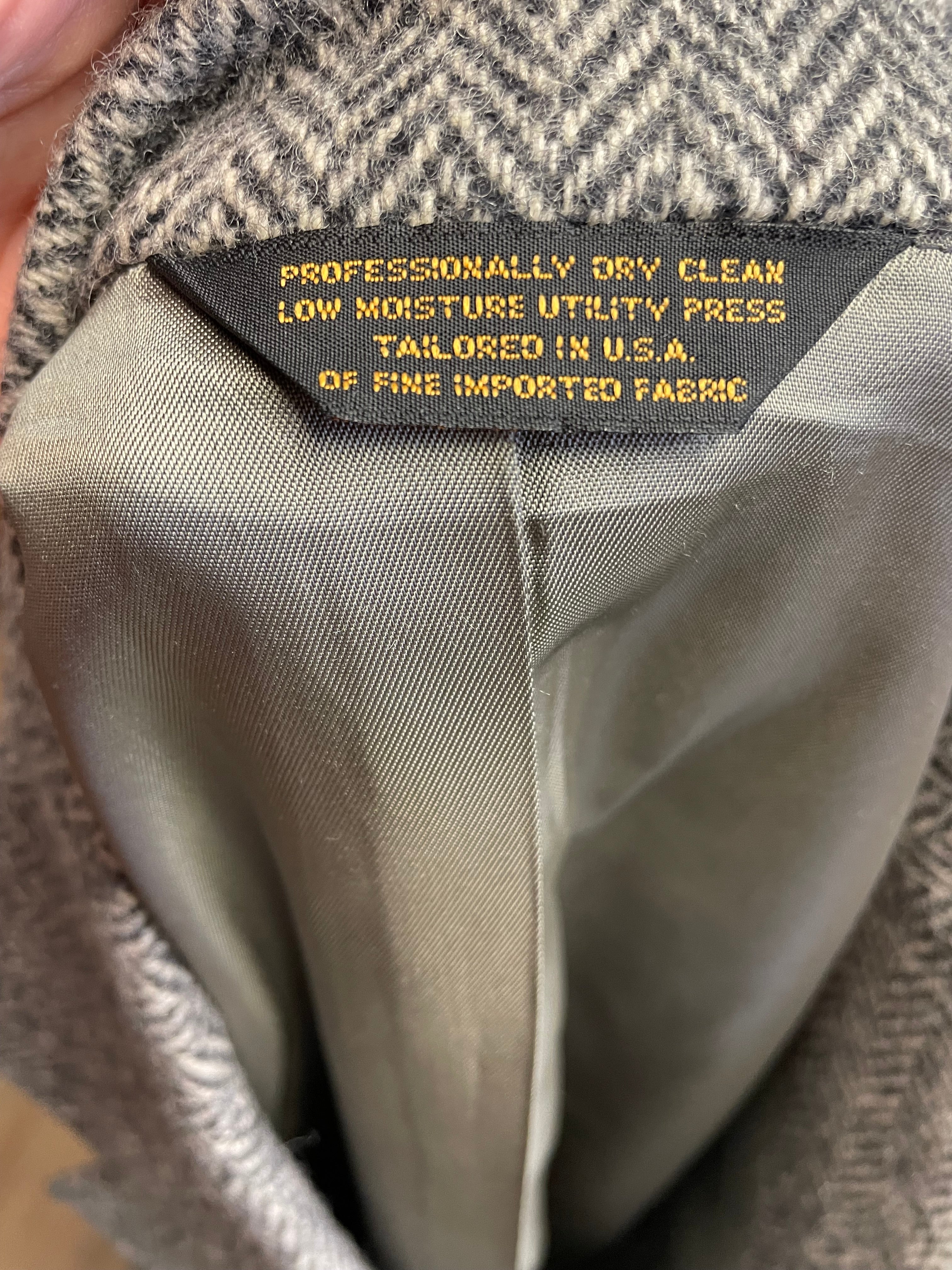 Allyn St George for Hagan's Men's Herringbone Suit Coat (46XL)