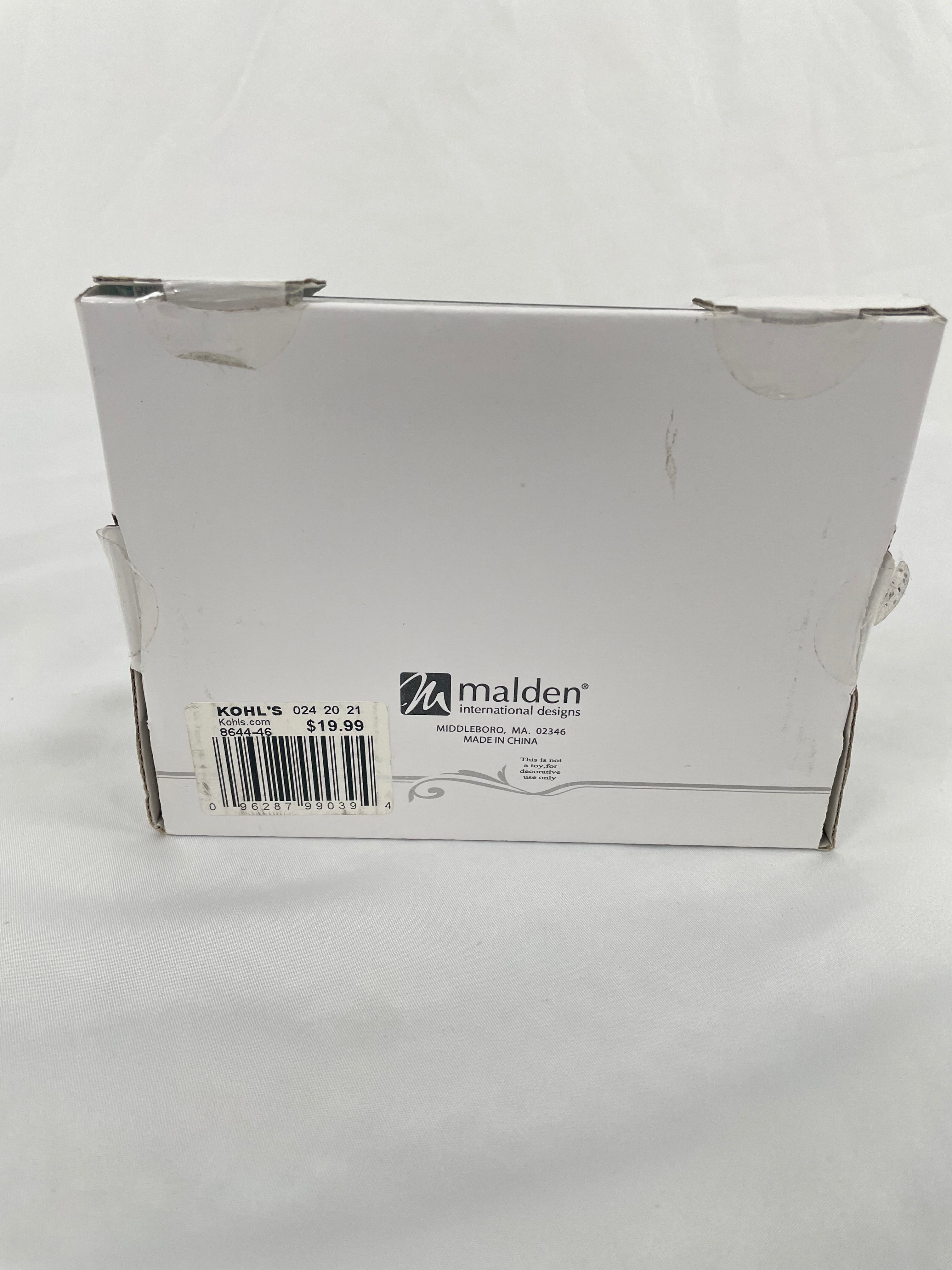 Malden "Sisters" NIB 4x6 Photo Frame - BinxBerry Consignment