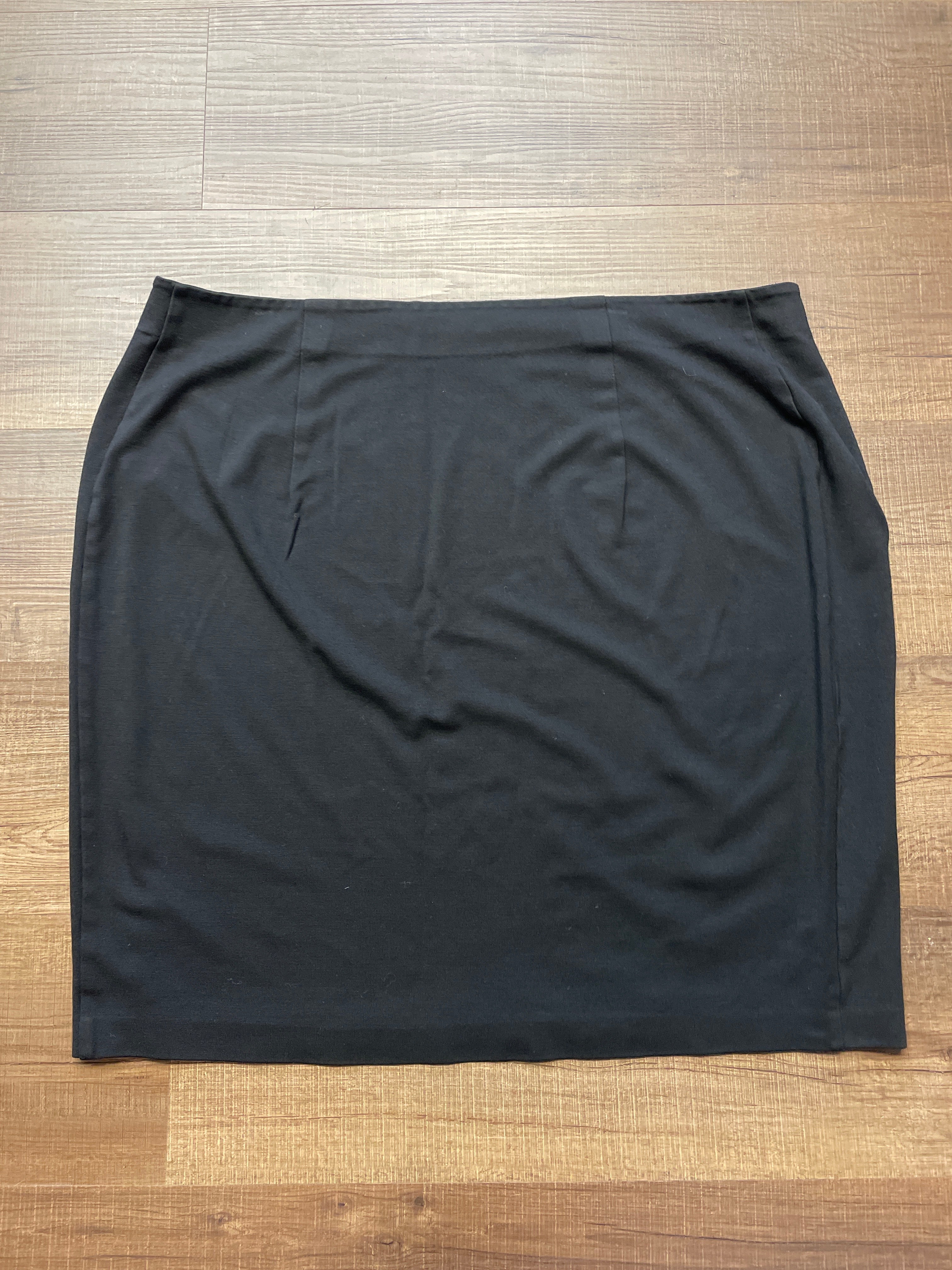 Vince Camuto Pencil Knit Skirt (2X)
