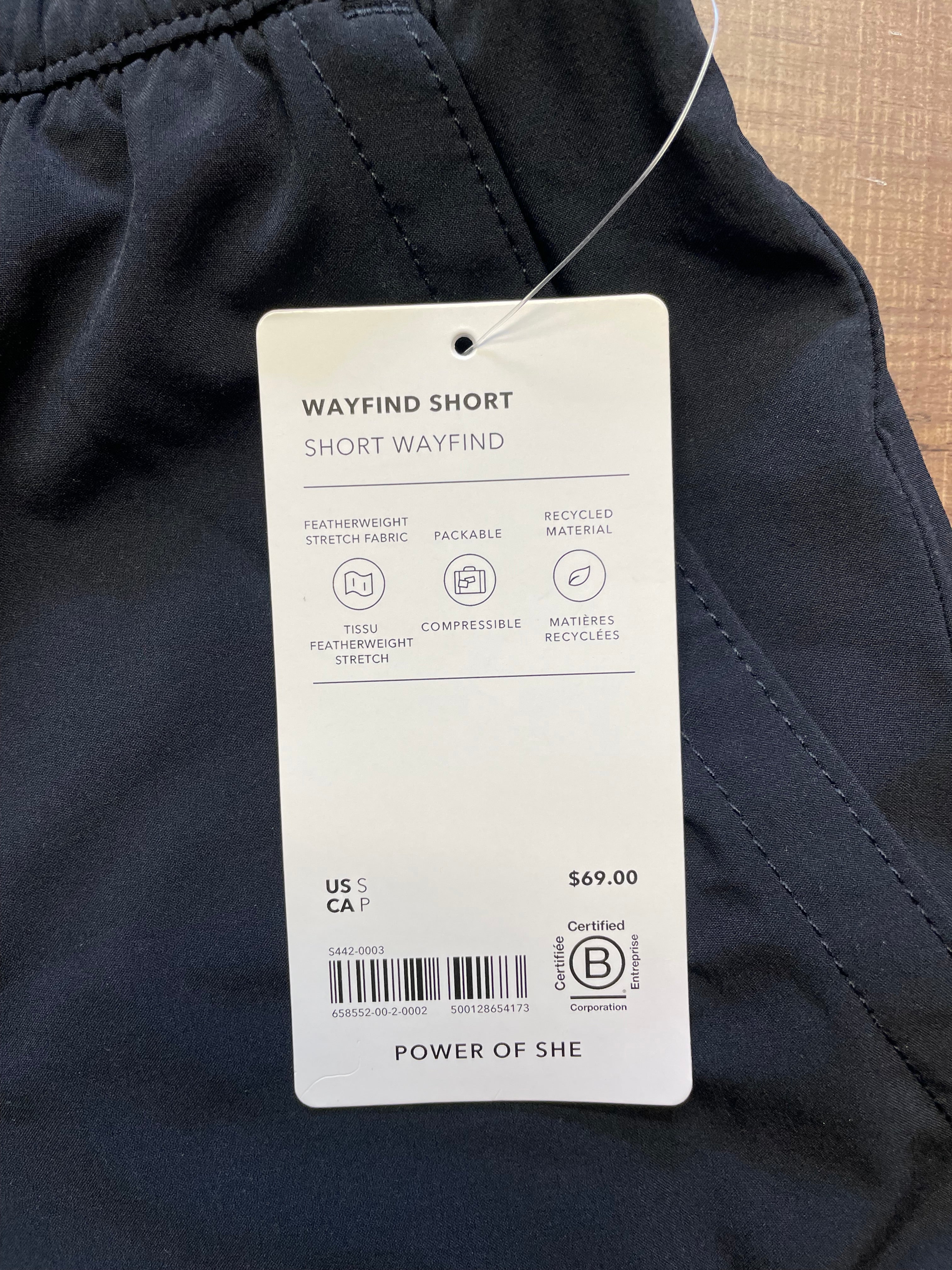 Athleta NWT Women's Wayfind Short (S) - BinxBerry Consignment