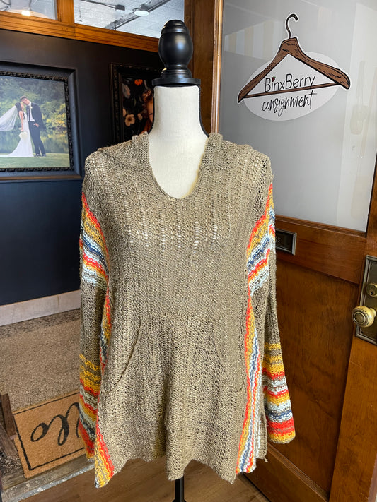 Easel Lightweight Hooded Sweater (S)