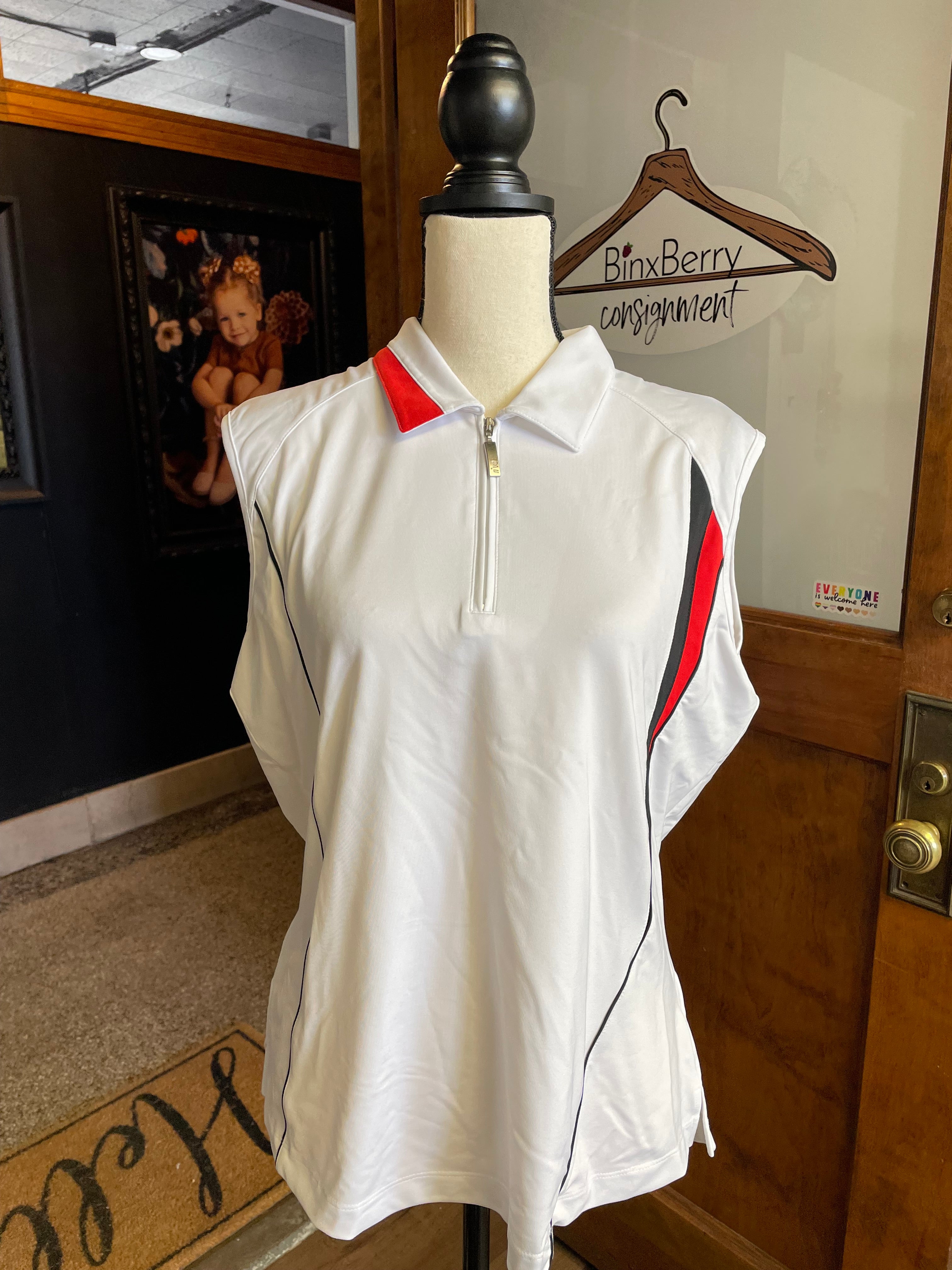 Nivo by Lanctot Women's Sleeveless Top (XL)