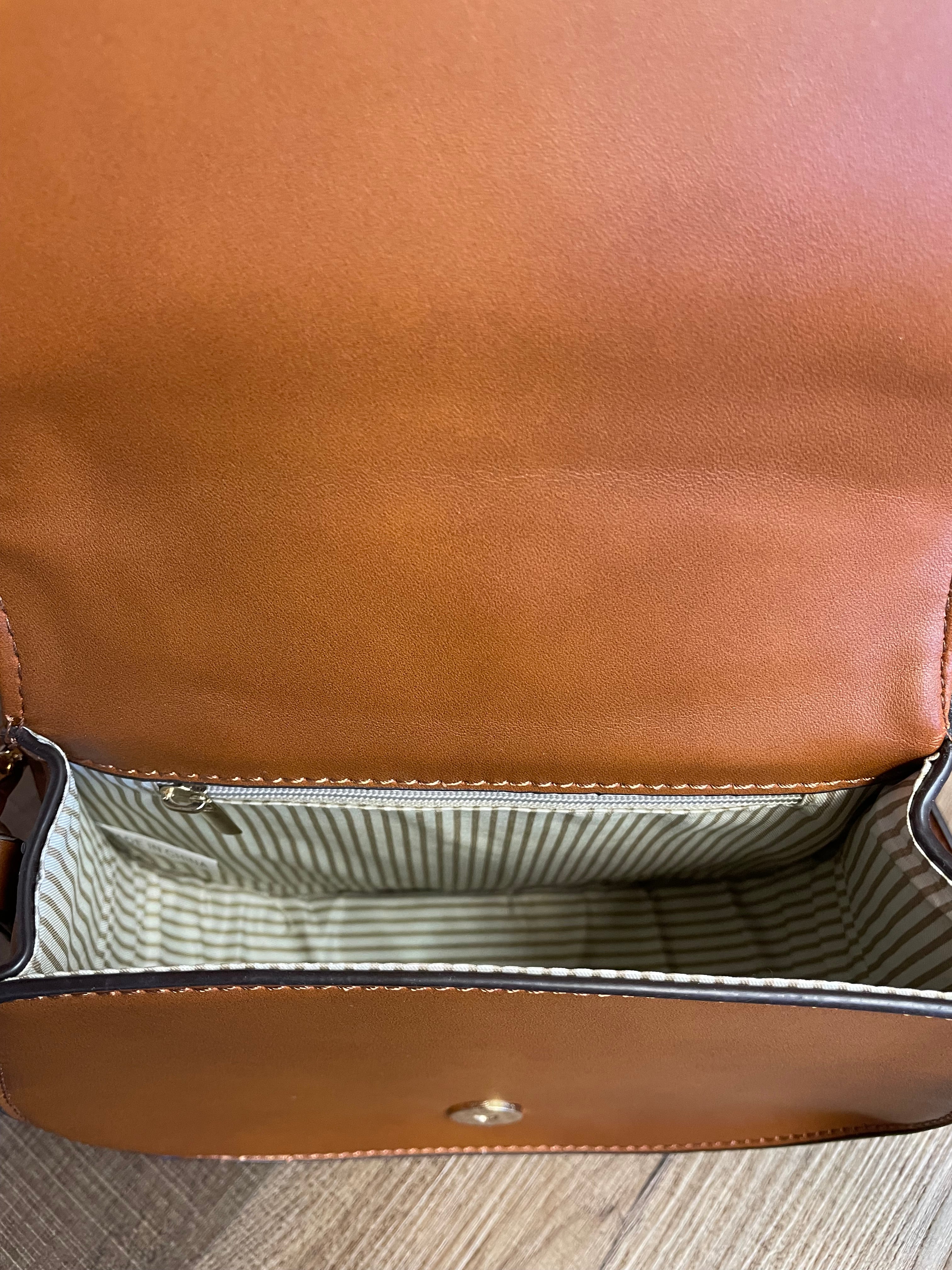 Horseshoe Inspired Fashion Crossbody