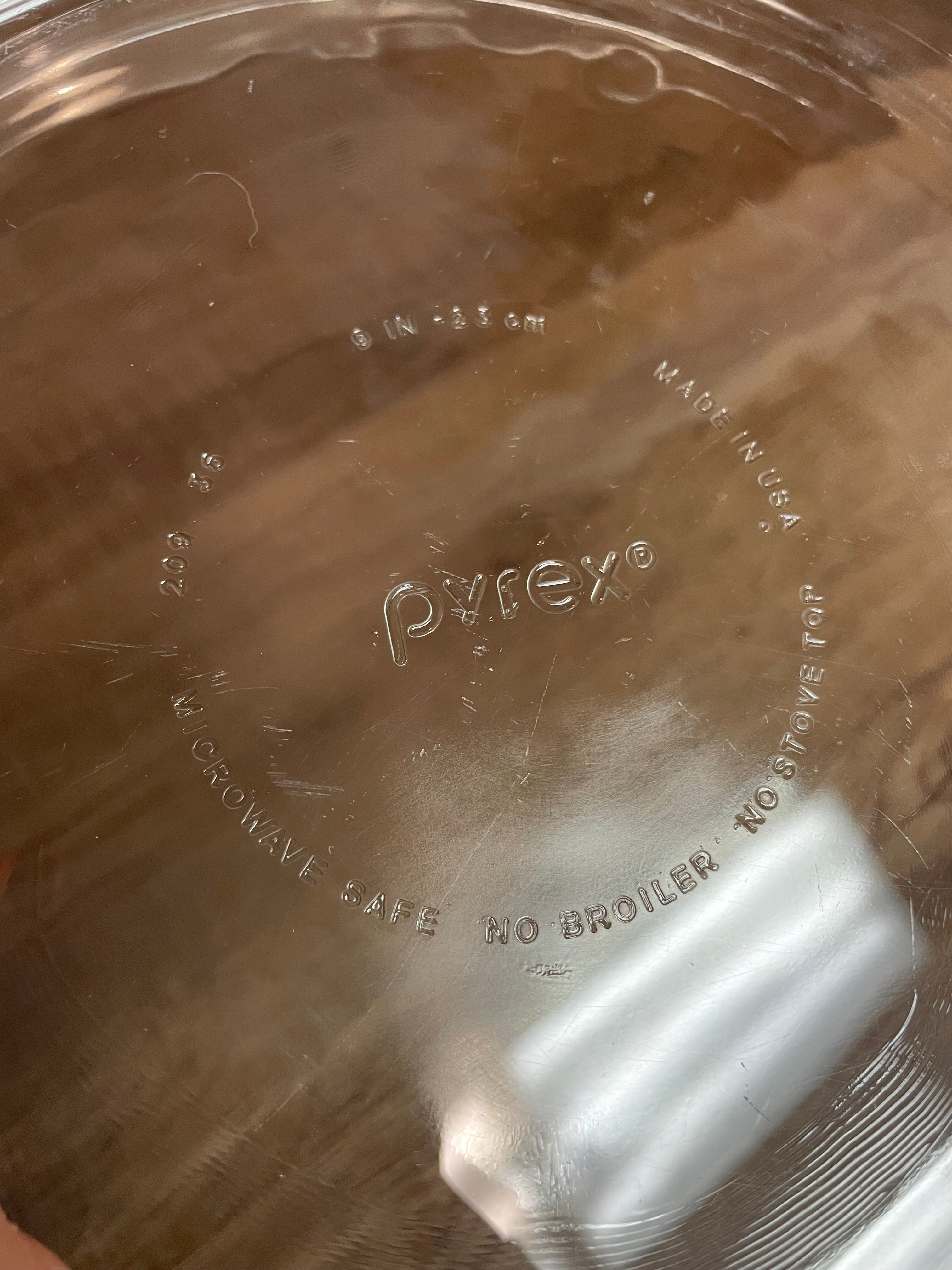 Pyrex 9" Glass Round Pie Plate