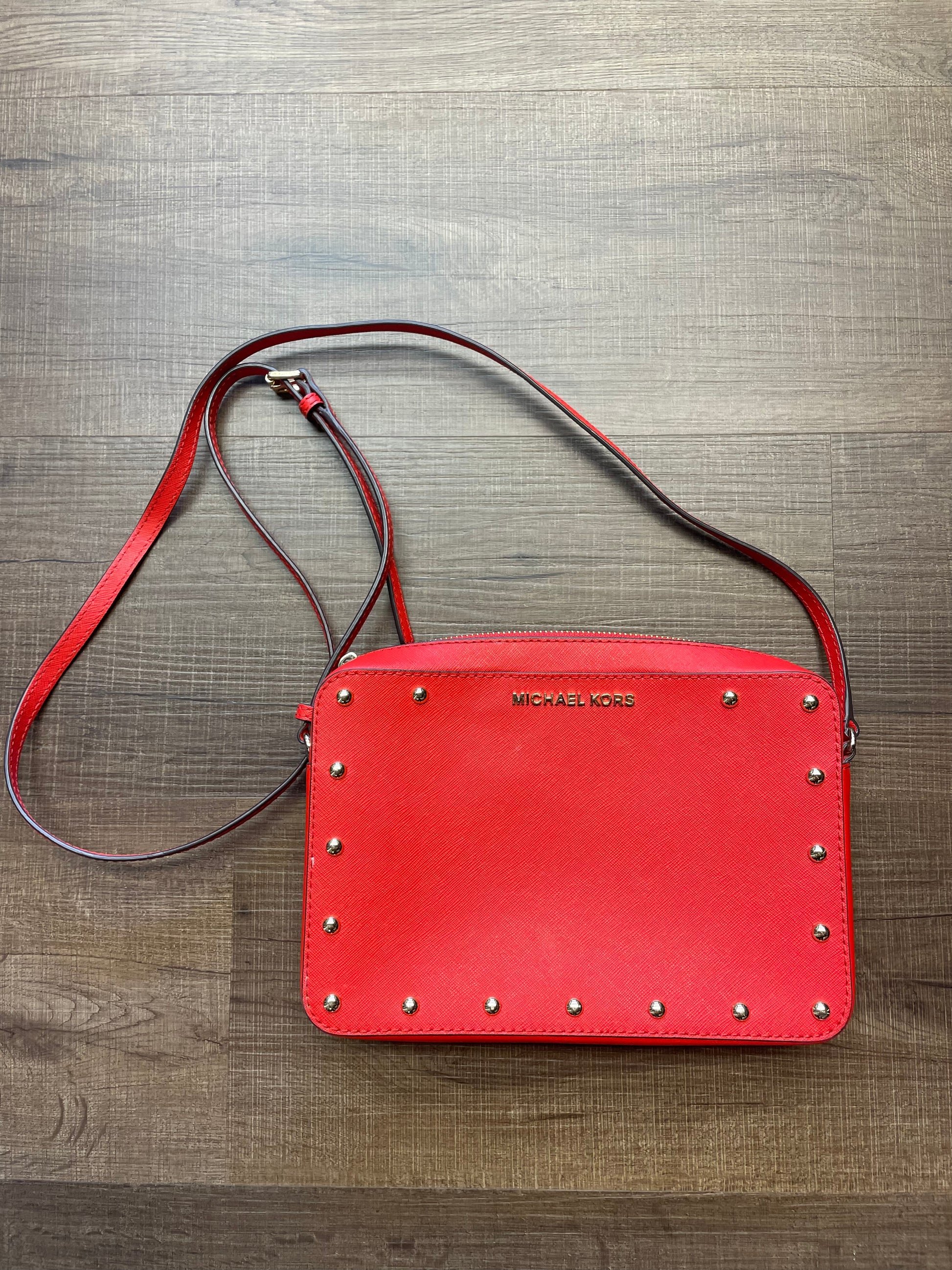 Red Studded Saffiano Leather Michael Kors Purse  Purses michael kors,  Saffiano leather, Red studs