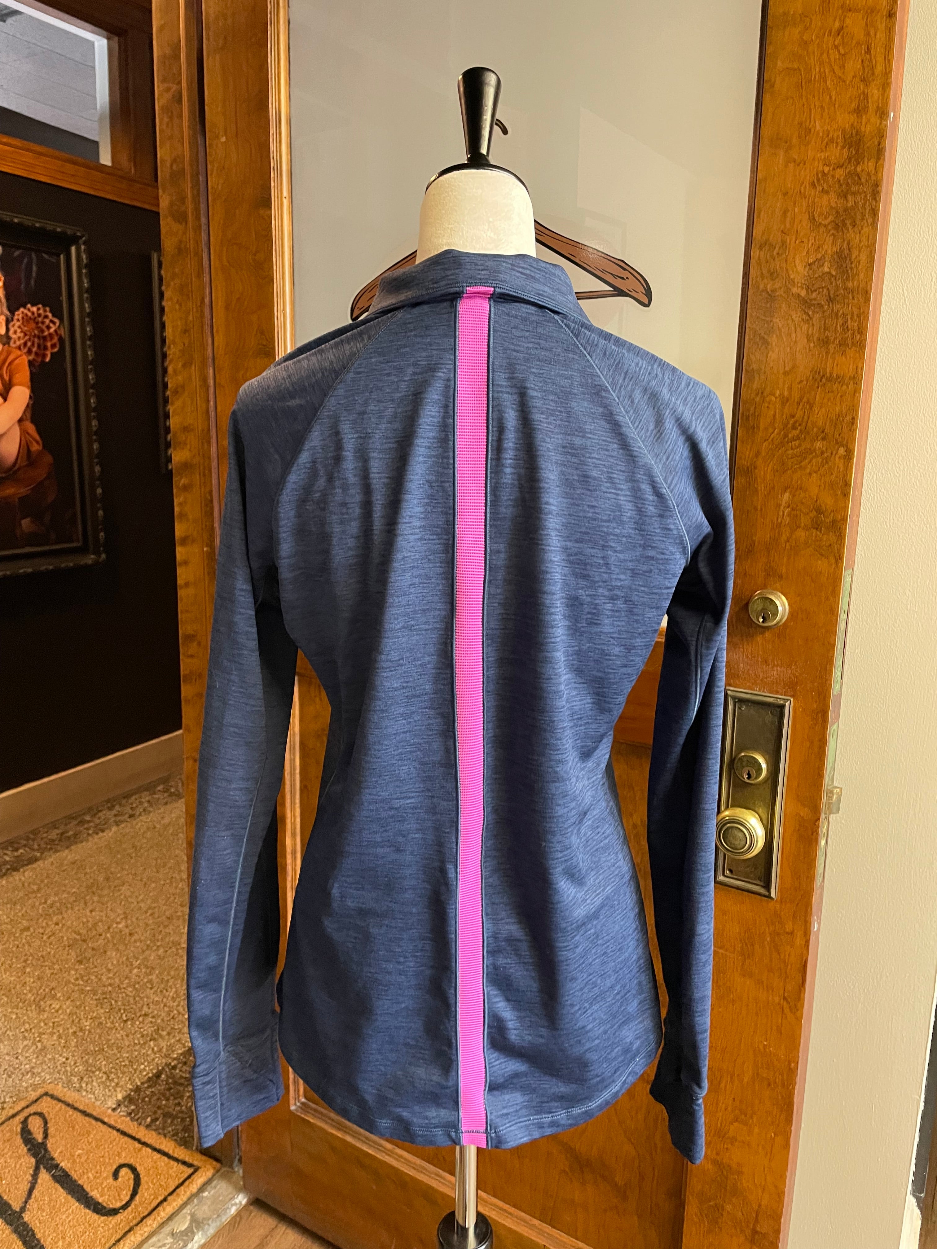 Under Armour Cold Gear Women's Quarter Zip (L) - BinxBerry Consignment