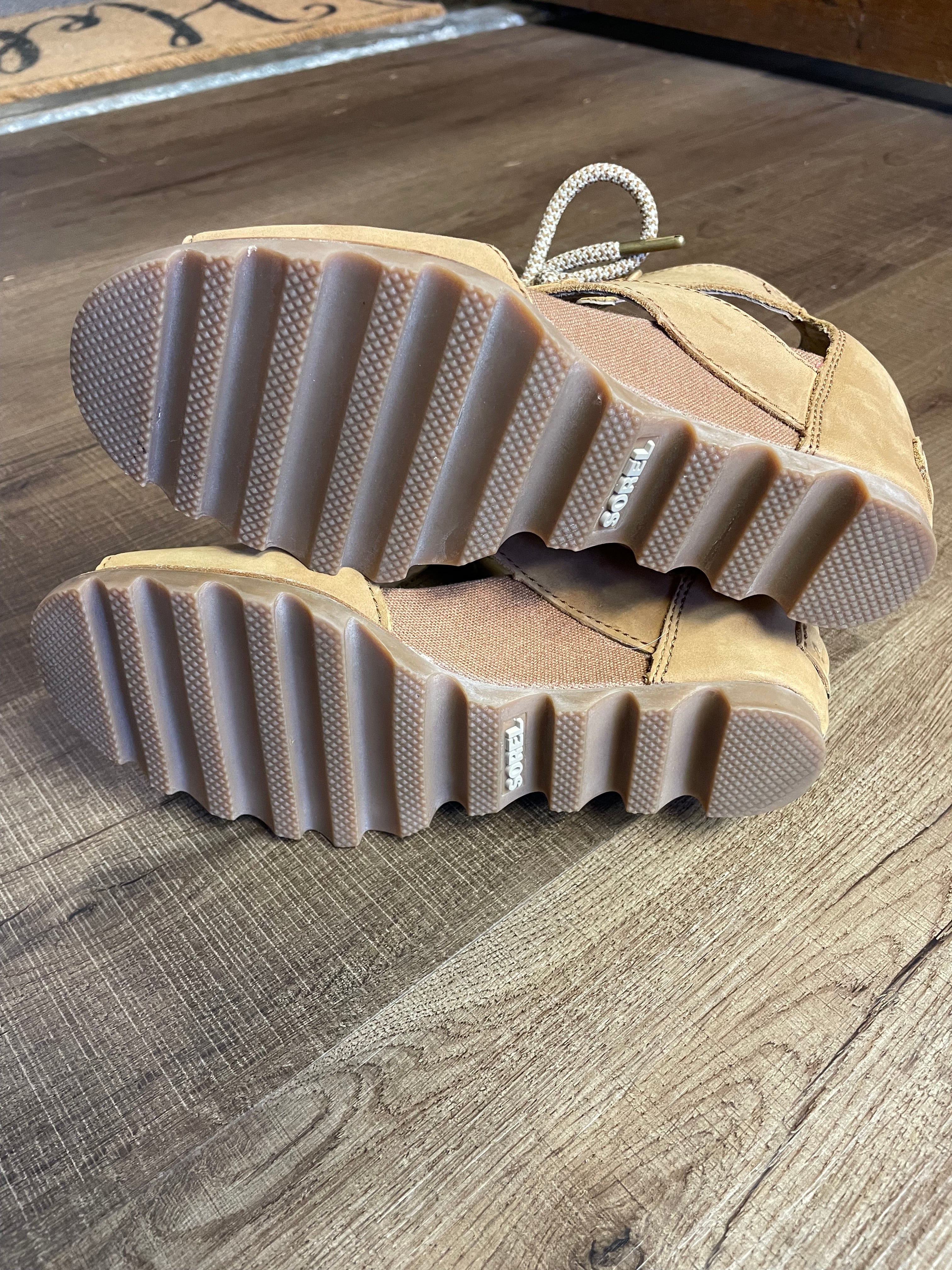 Sorel Women's Joanie Leather Wedge Sandals (7.5)