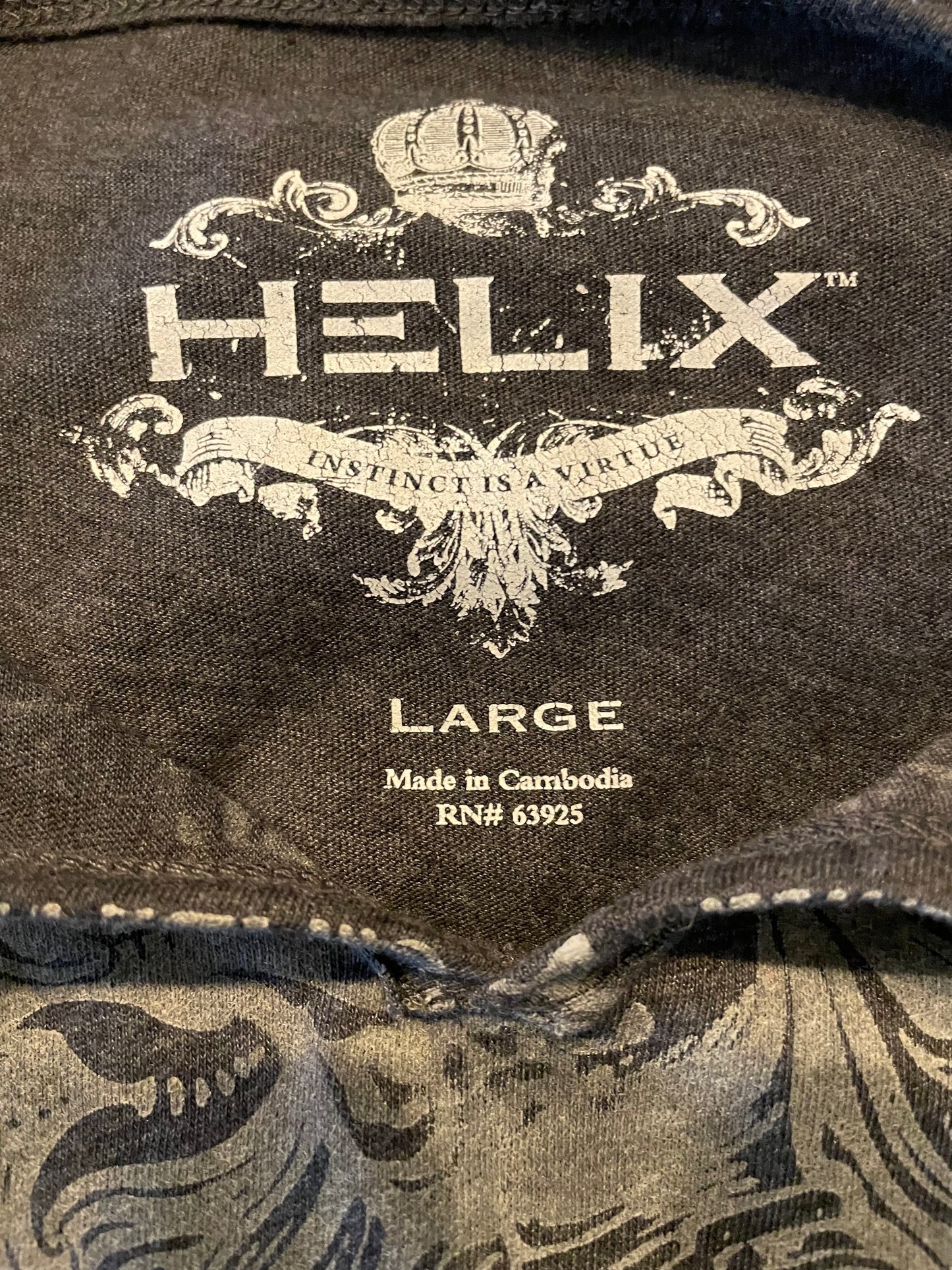 Helix Men's Graphic Tee (L)