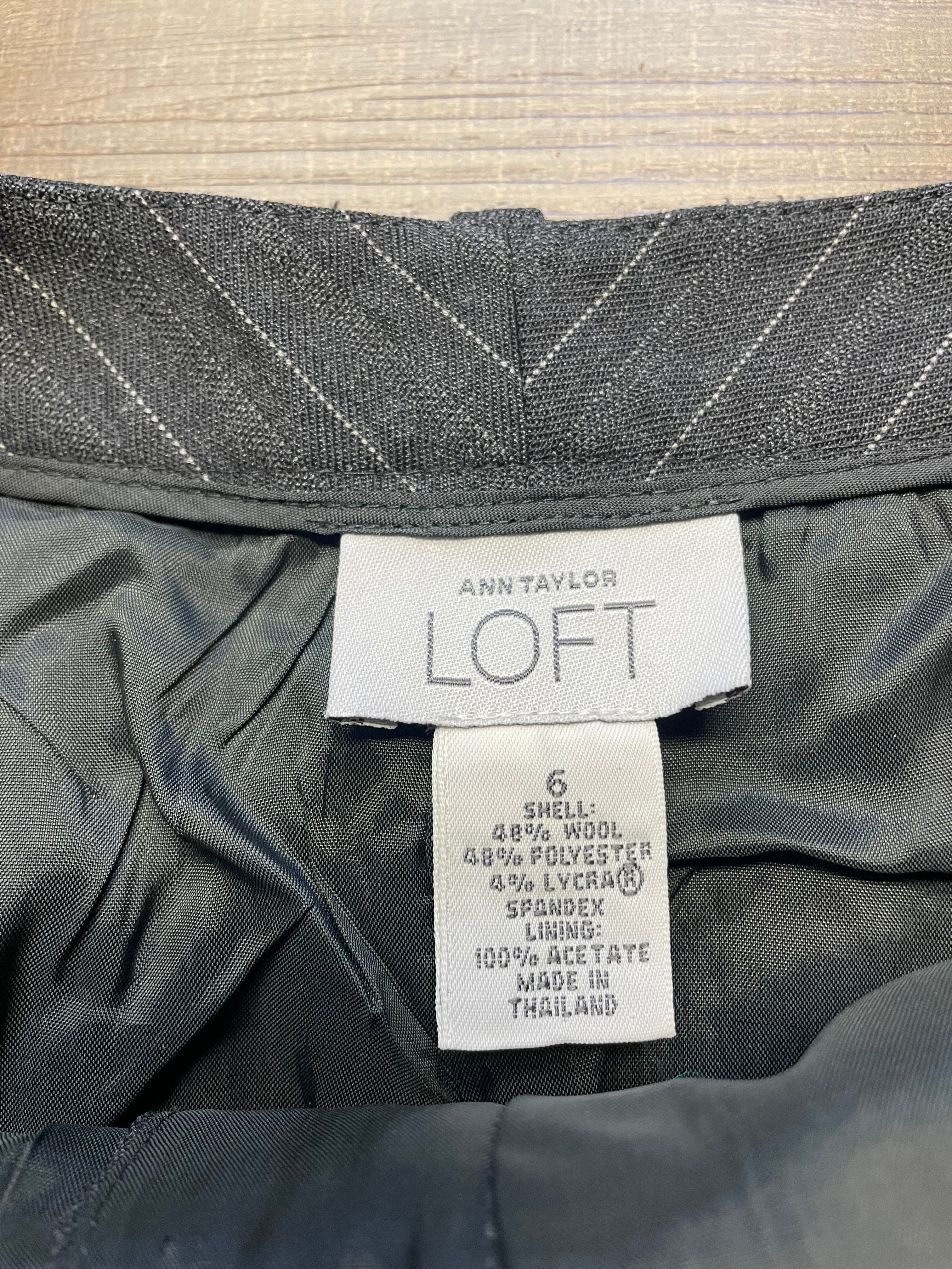 Ann Taylor Loft Women's Gray Wool Blend Pinstripe Pants (6)