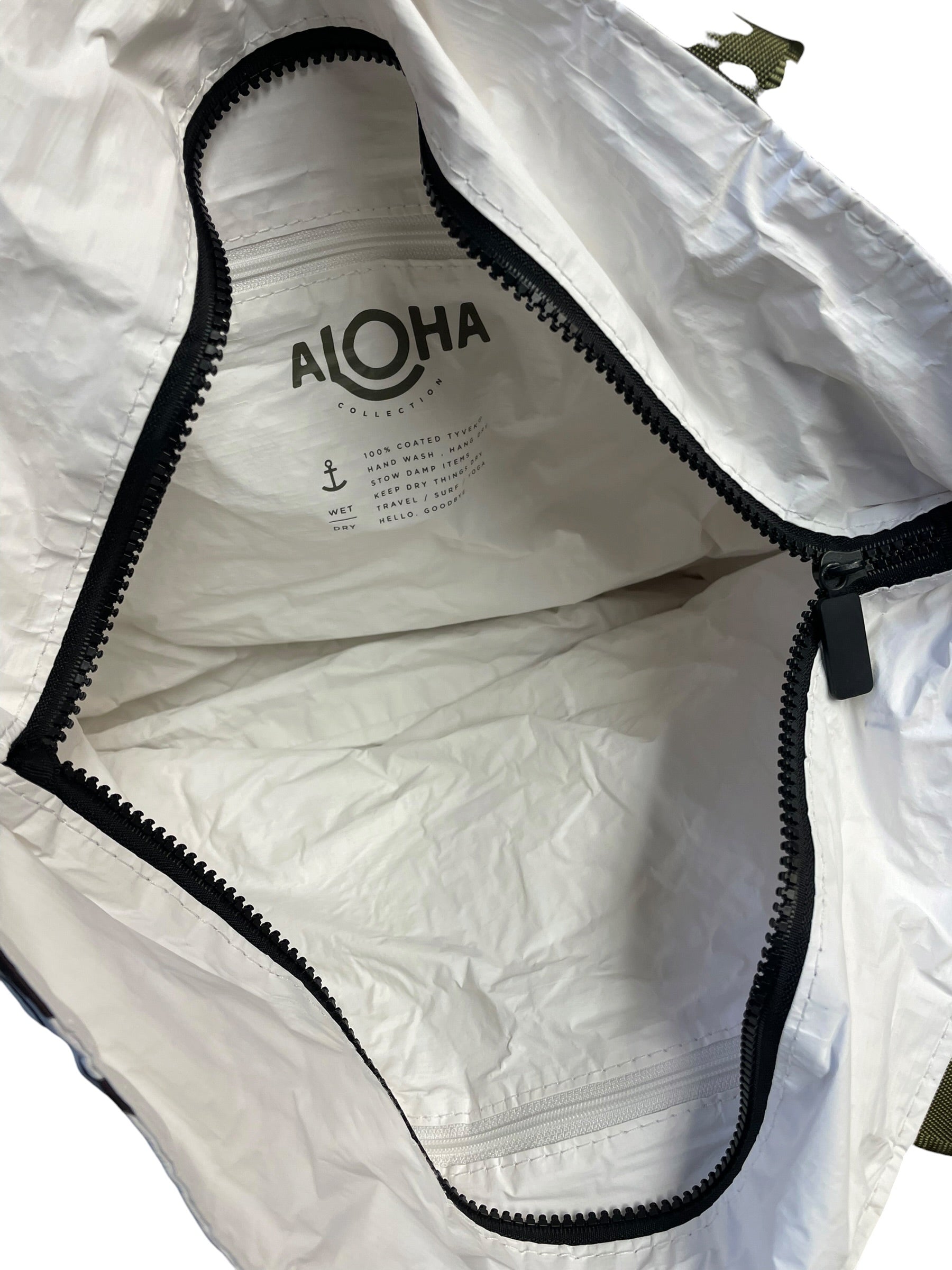 Aloha Collection Tyvek Leaf Print Travel/Surf/Yoga Tote