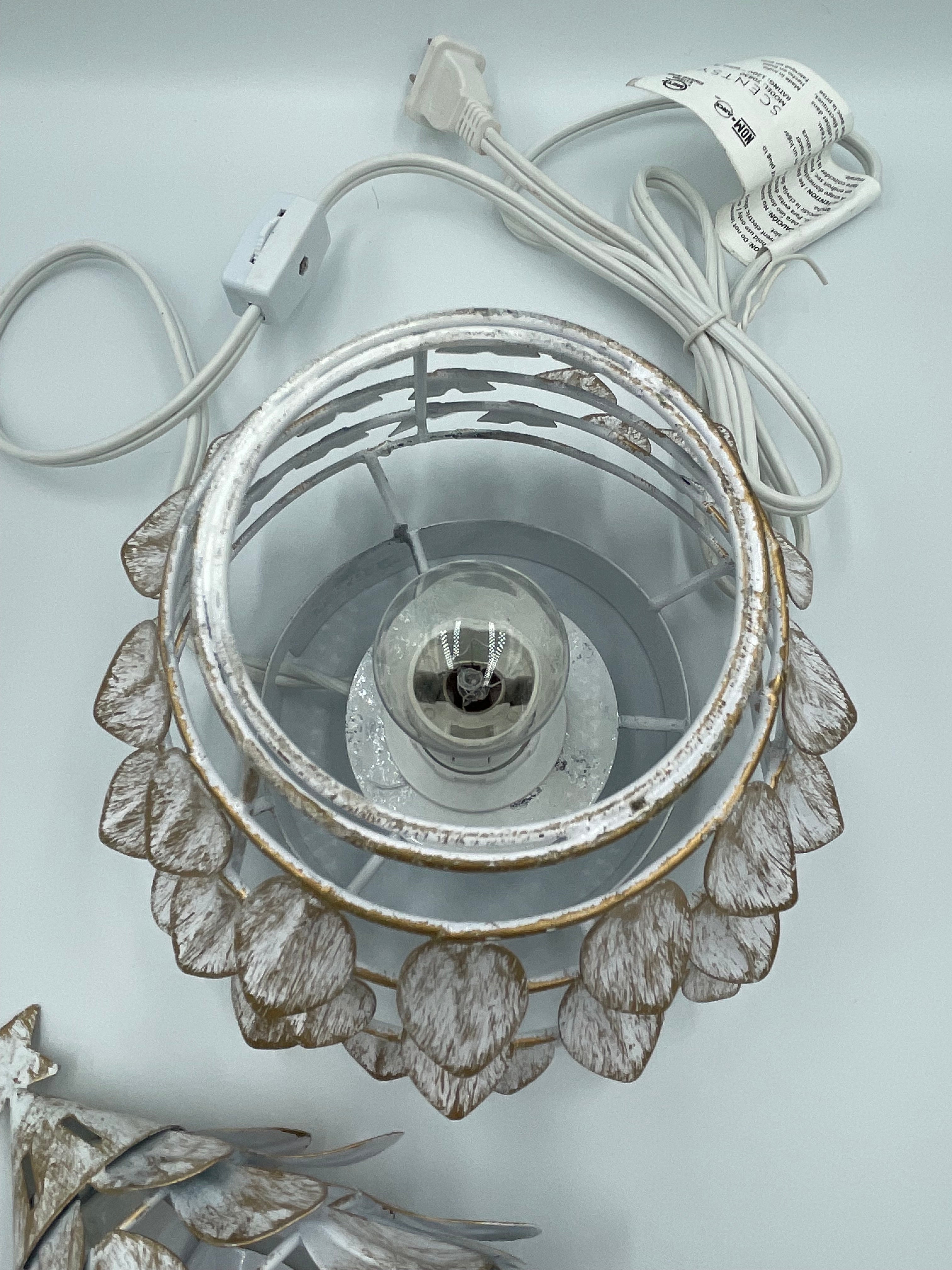 Scentsy All Aglow Medium White Wax Warmer with 3 Wax Sets