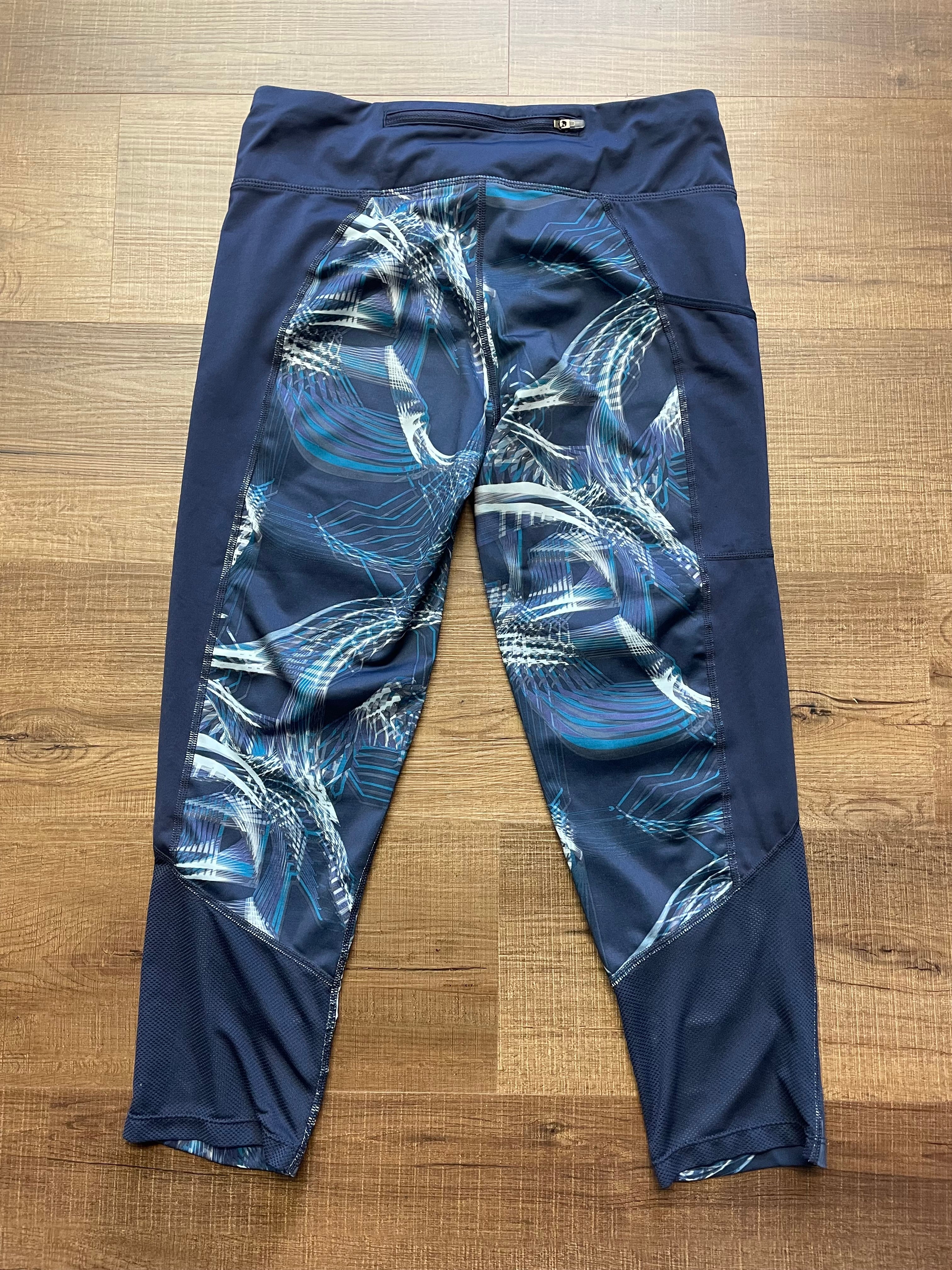 Nike DRI-Fit 3/4 Leggings (M)