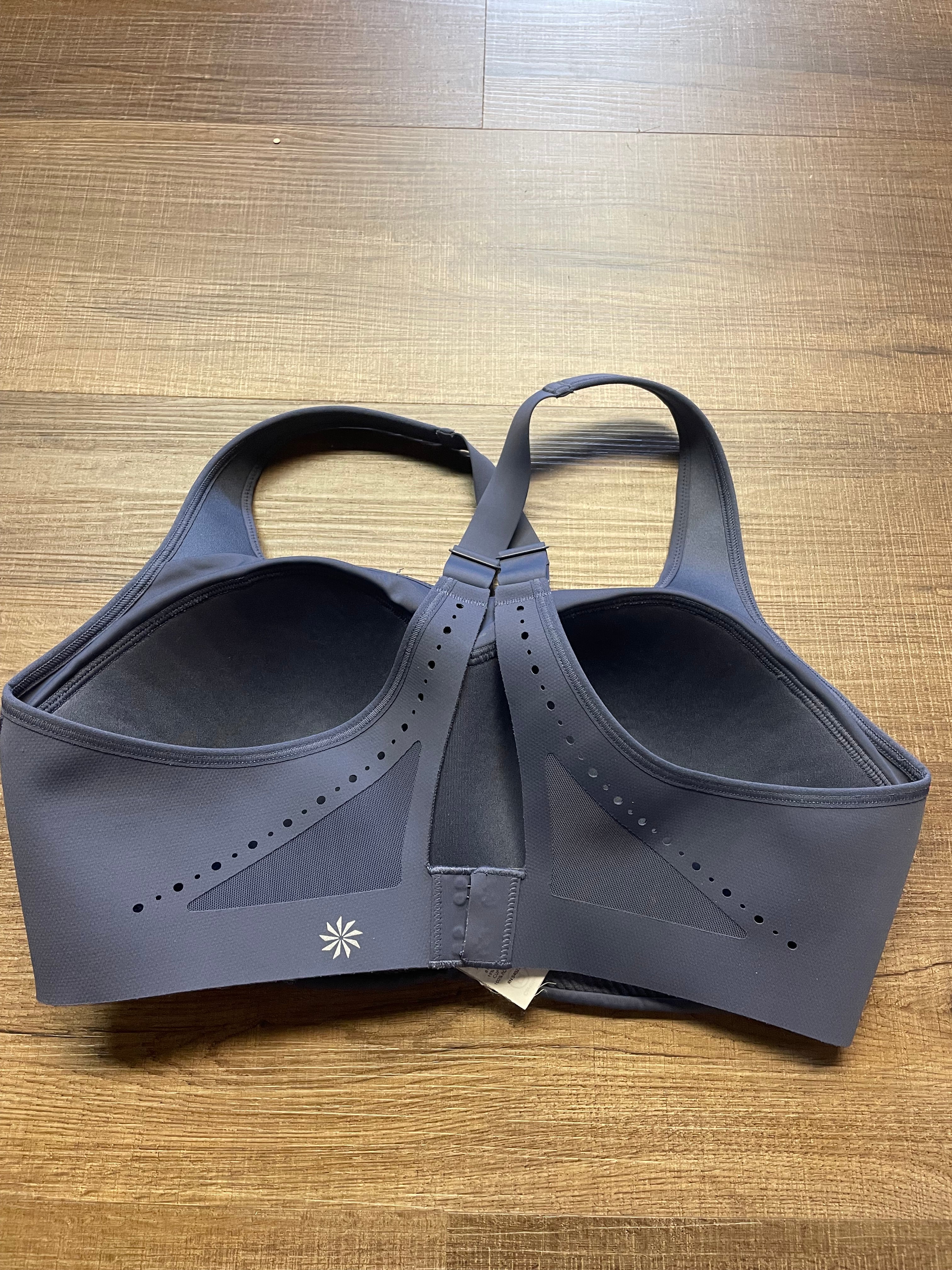 Athleta Women's Sports Bra (34D)