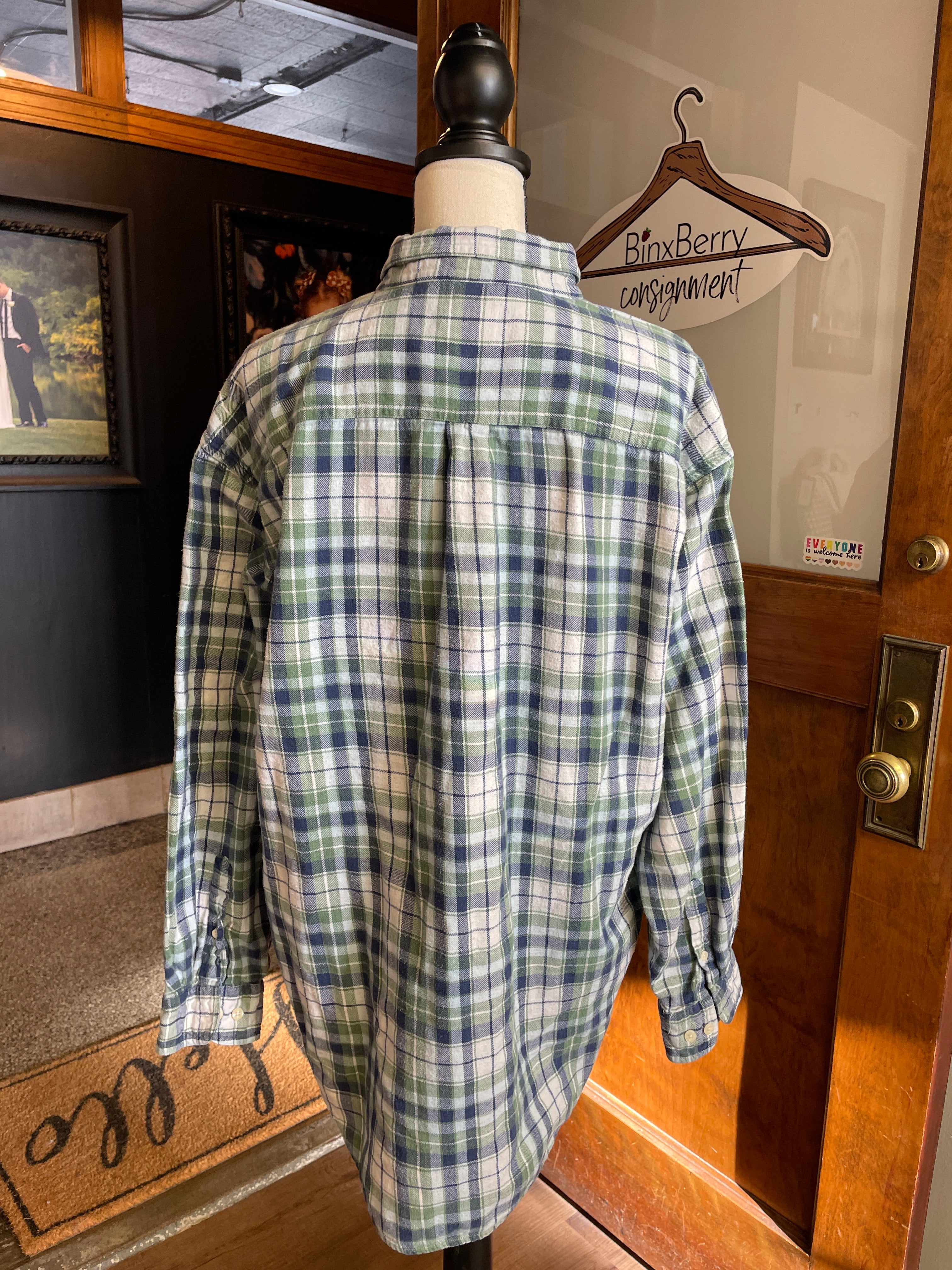 Old Navy Women's Plaid Flannel (XL)