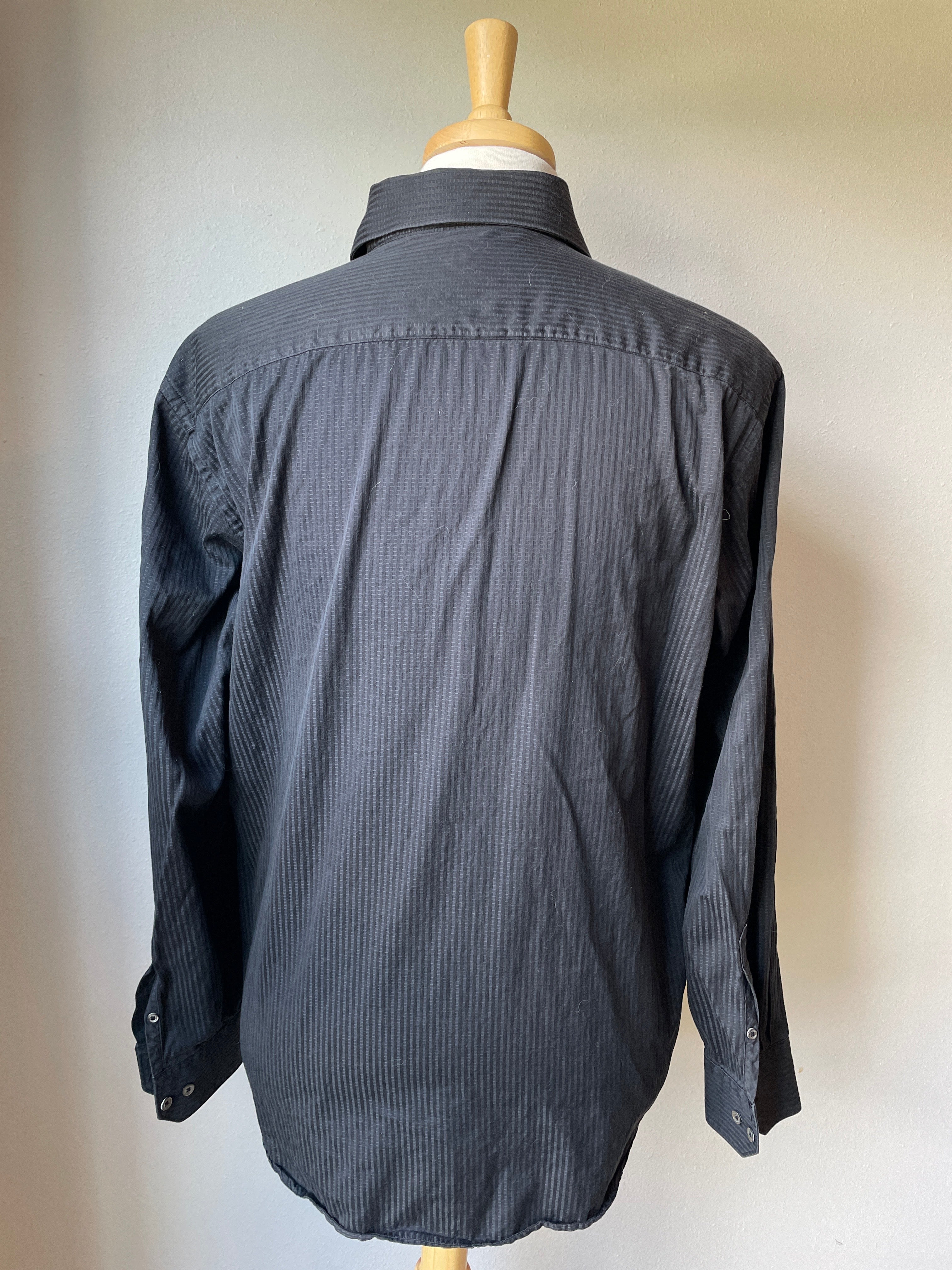 Bugatchi Uomo Men's Black Button Down Shirt (XL)