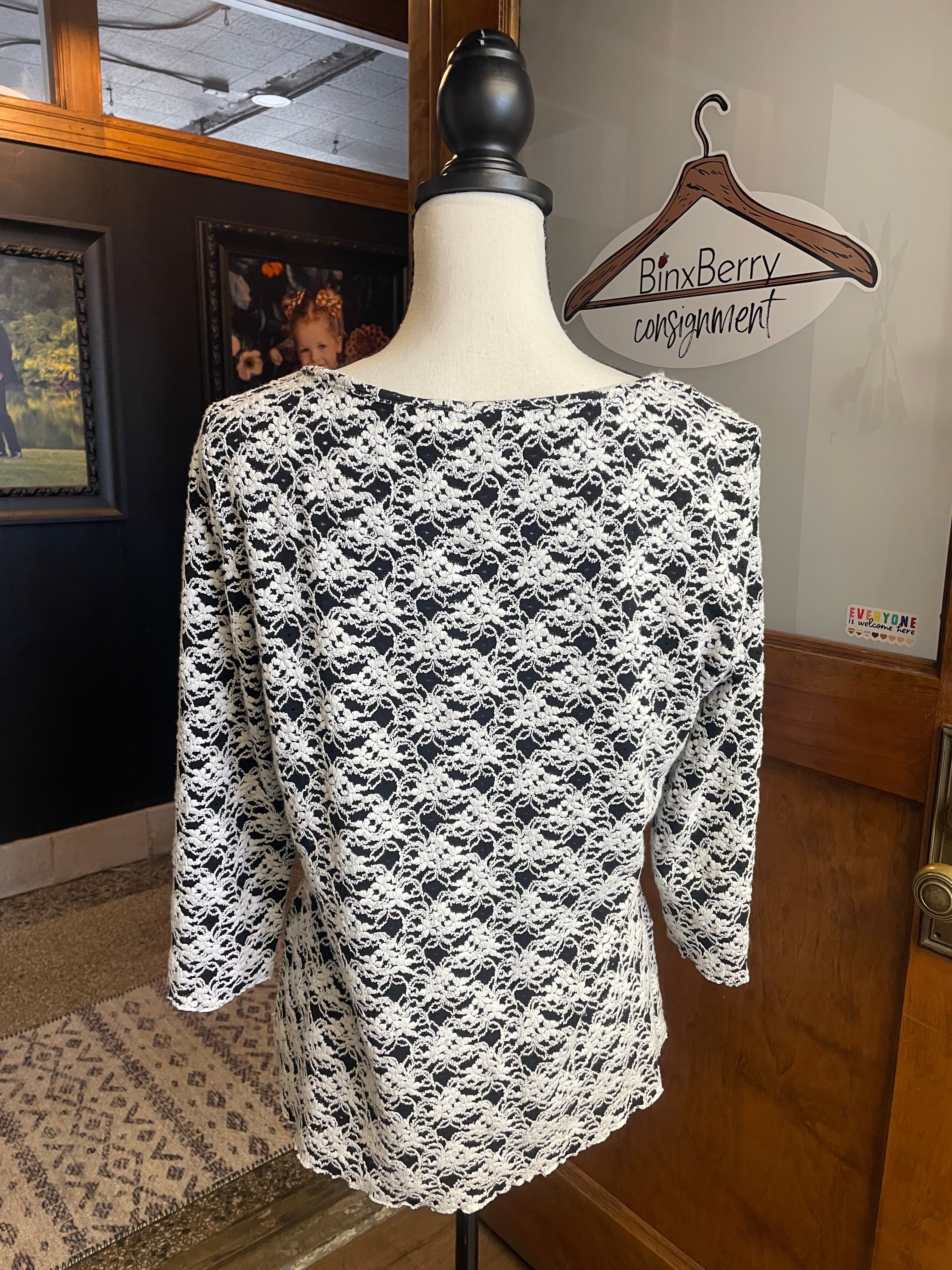 Tribal Stretch-Extensible Women's Top (XL)