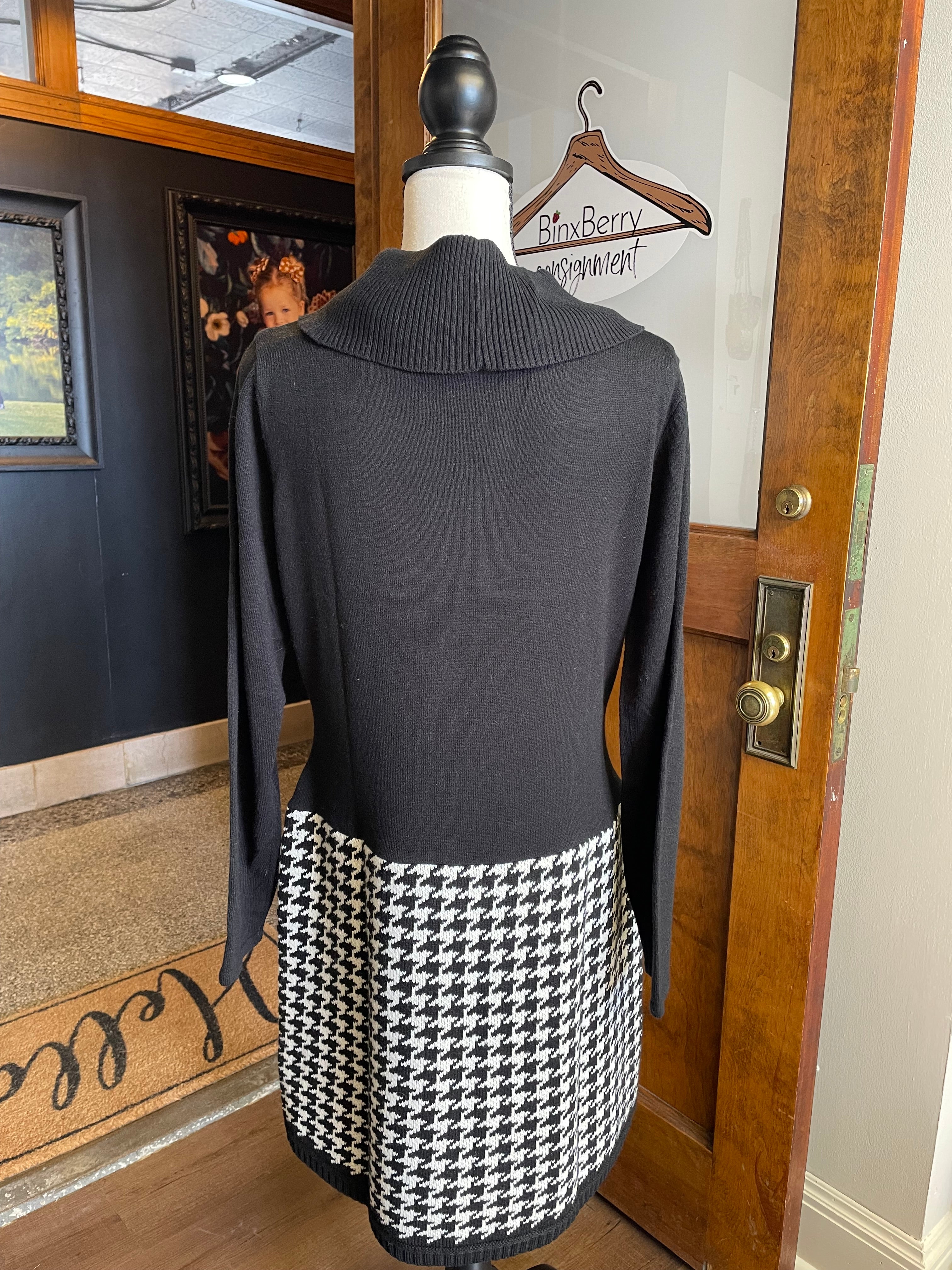 Venus Knit Midi Dress (L)