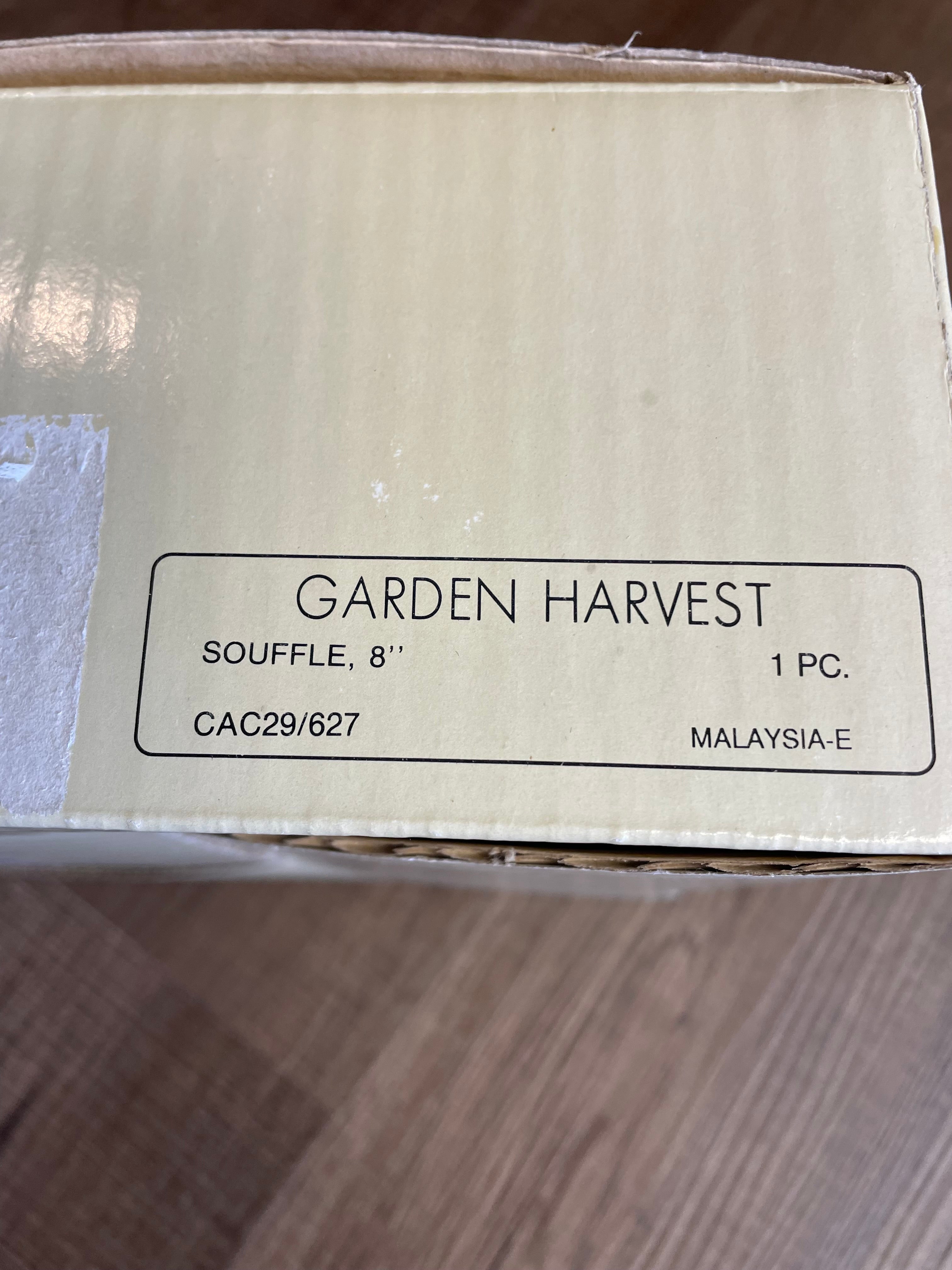 Mikasa Garden Harvest Souffle Dish Round 8"