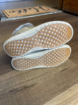 Hey Dude Eloise Women's Slip on Boots (7)