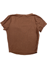 Bozzolo Ribbed V-Neck Crop Top (M) - BinxBerry Consignment