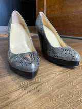 Calvin Klein Emmy Metallic Snake Heels (9.5)