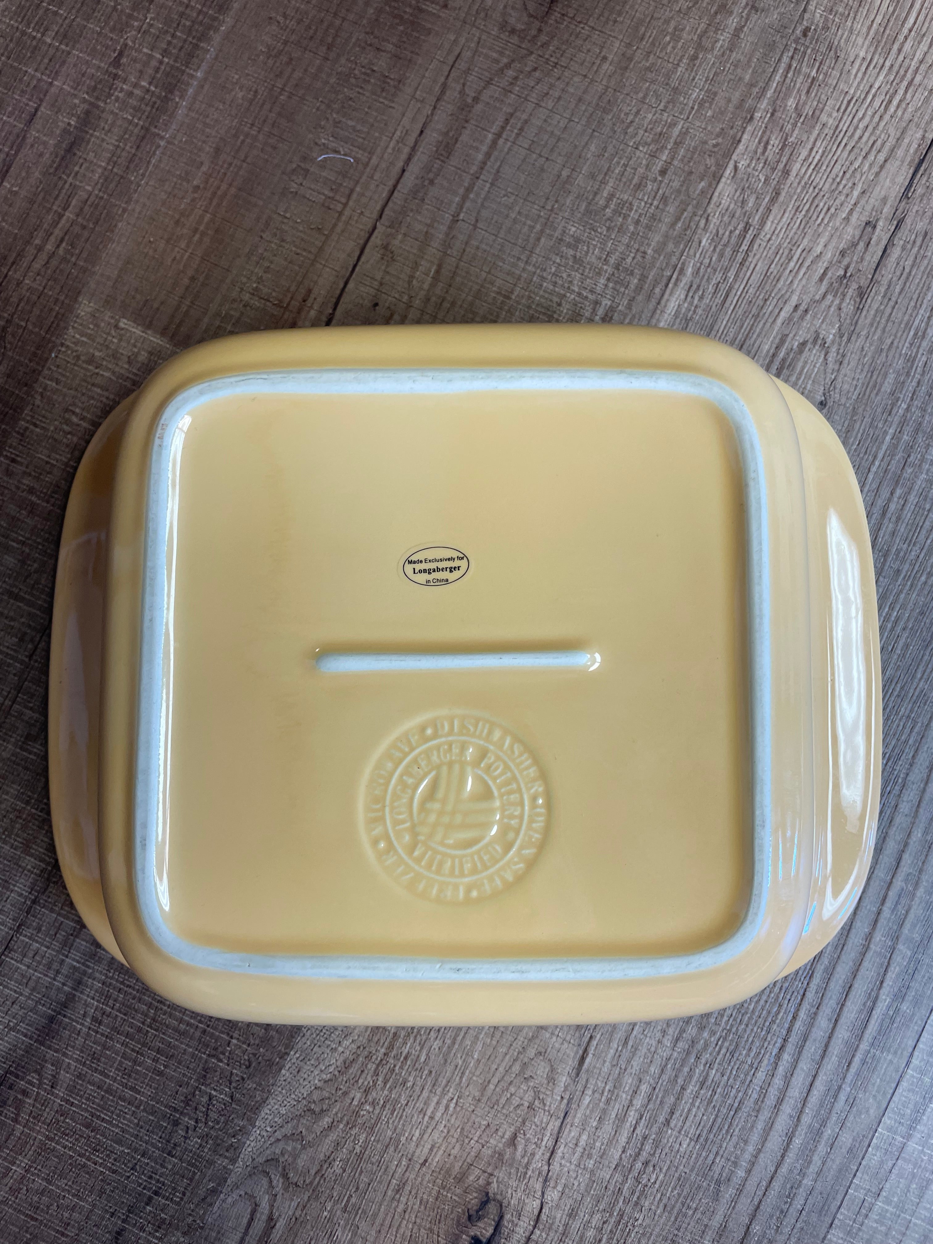 Longaberger Pottery Woven Traditions 8" Bakeware