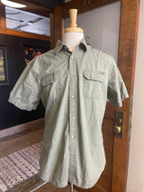 Eddie Bauer Classic Fit Men's Short Sleeved Button Down (L)