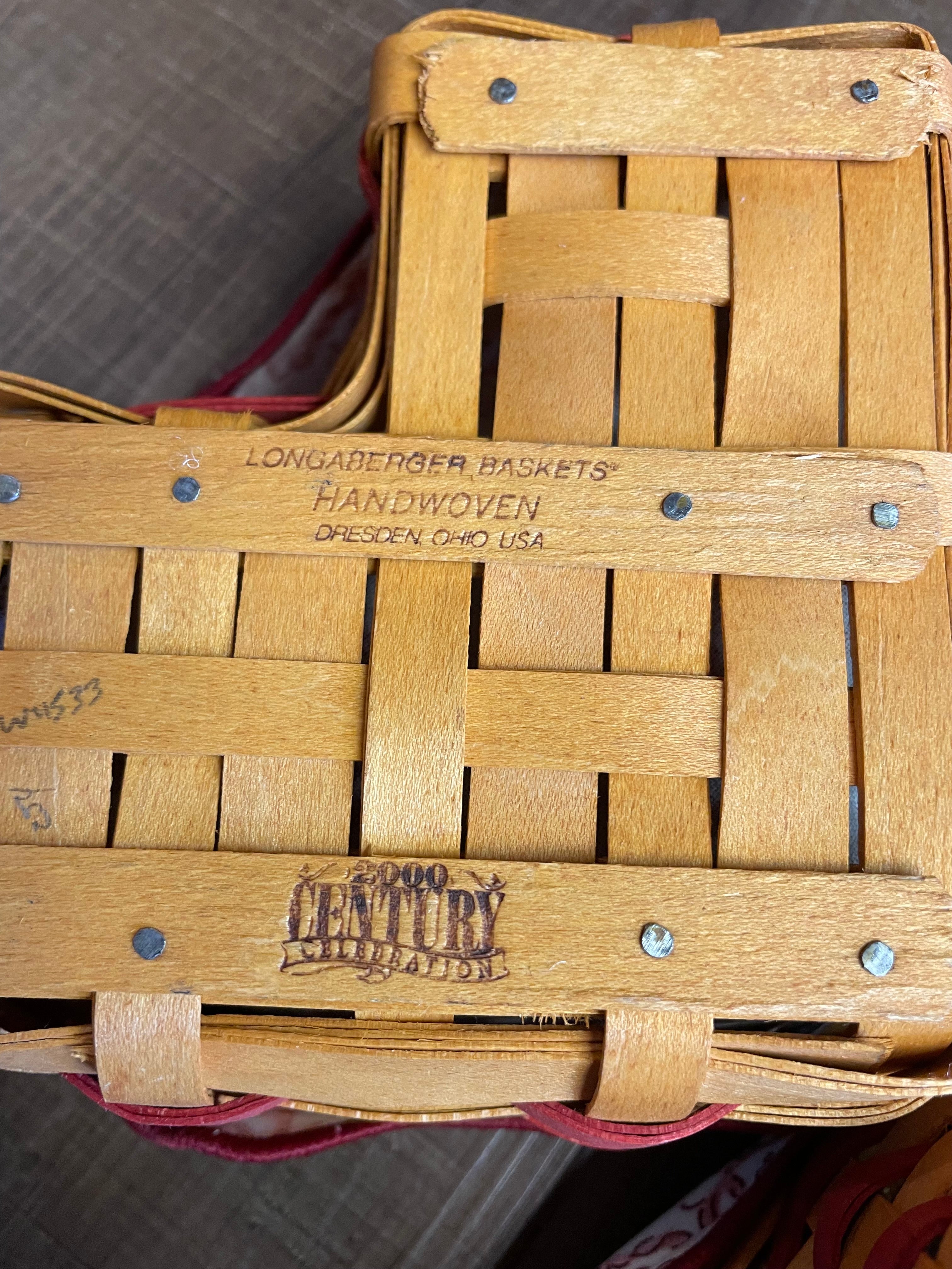 Longaberger Heart to Heart Stand & Little Love Sweetheart Baskets