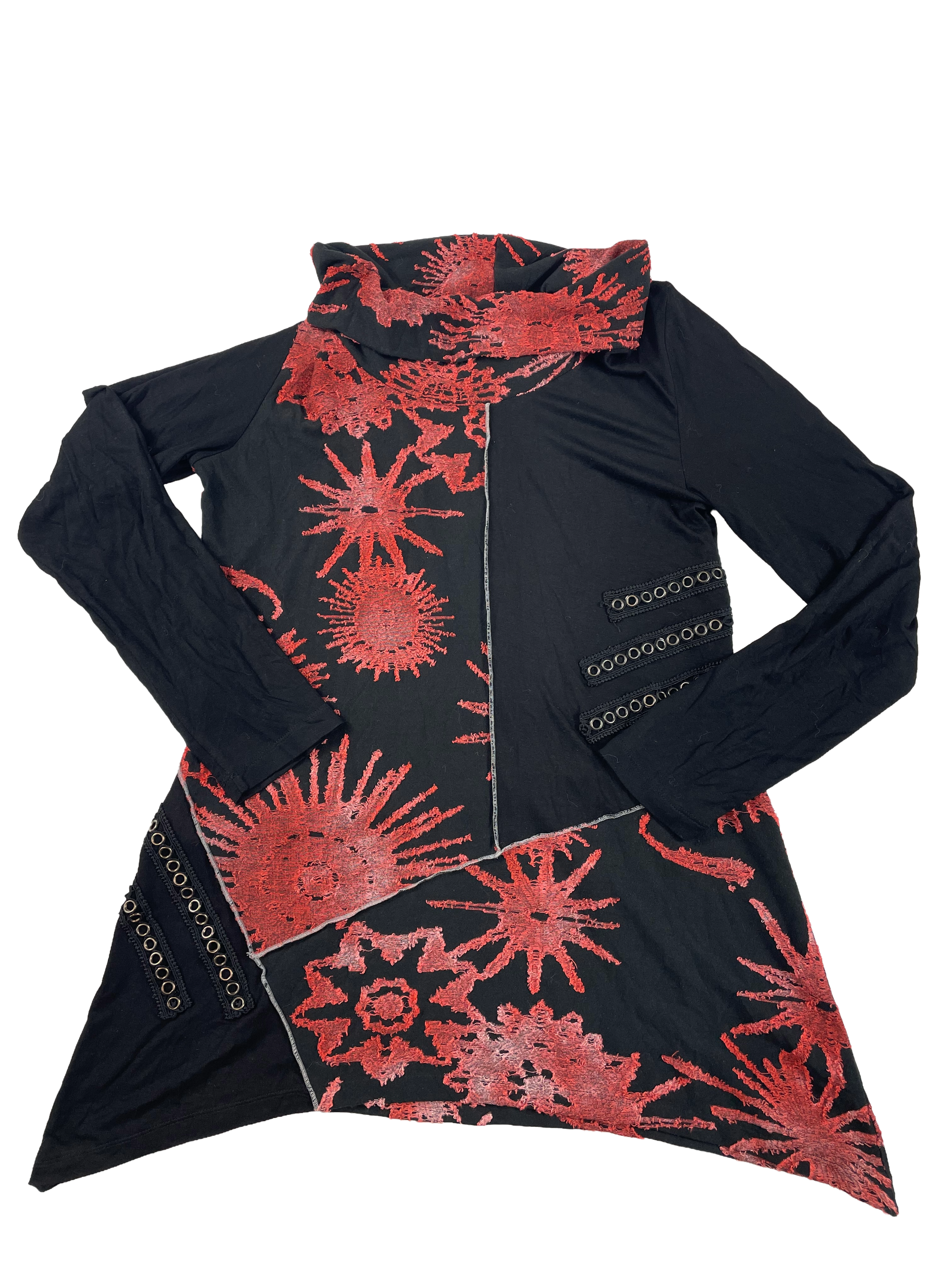 Paris Hues Women's Embroidered Floral Tunic (L) - BinxBerry Consignment