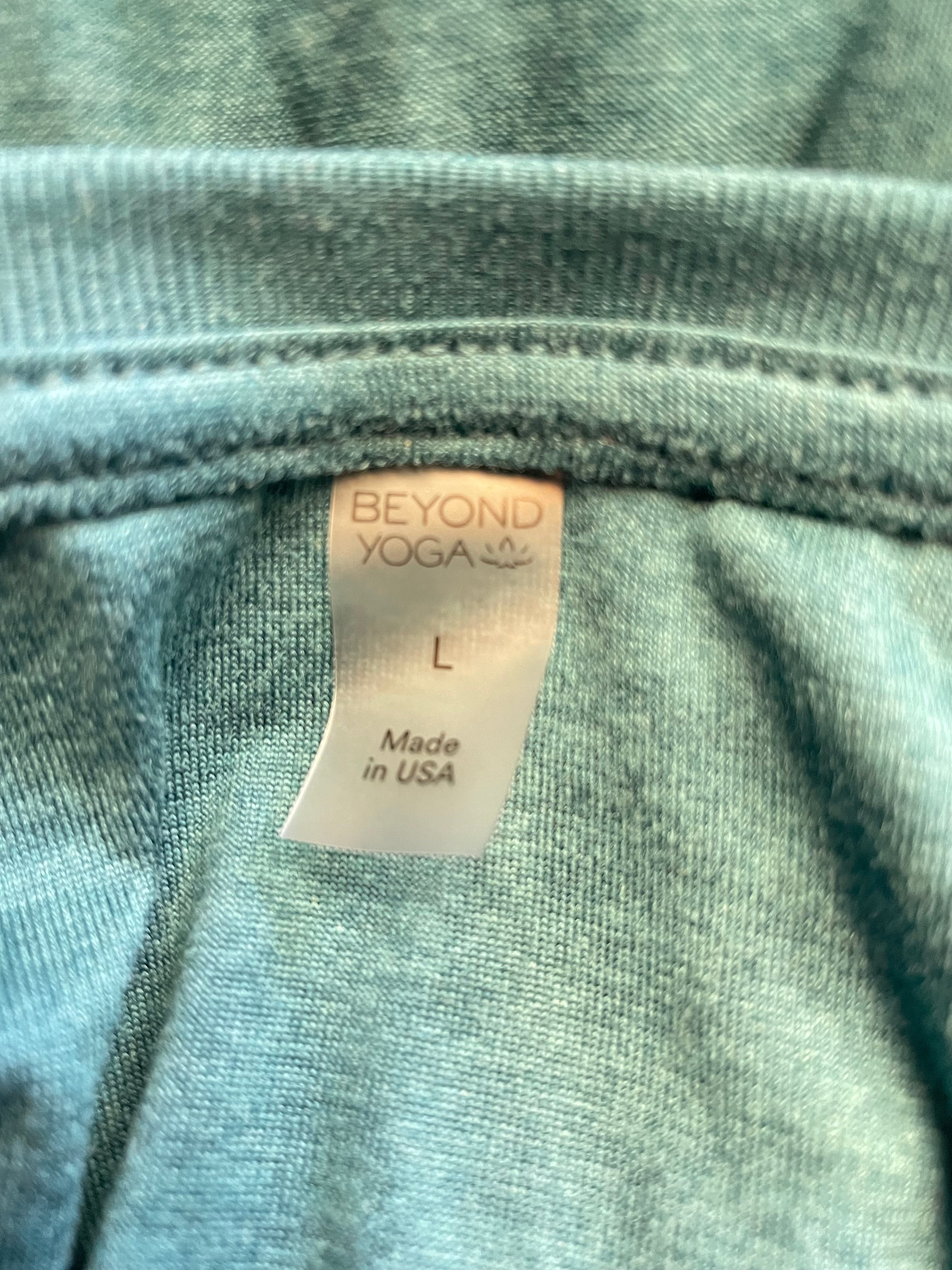 Beyond Yoga Featherweight Daydreamer Pullover (L) - BinxBerry Consignment