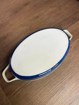 Covered Oval Baking Dish
