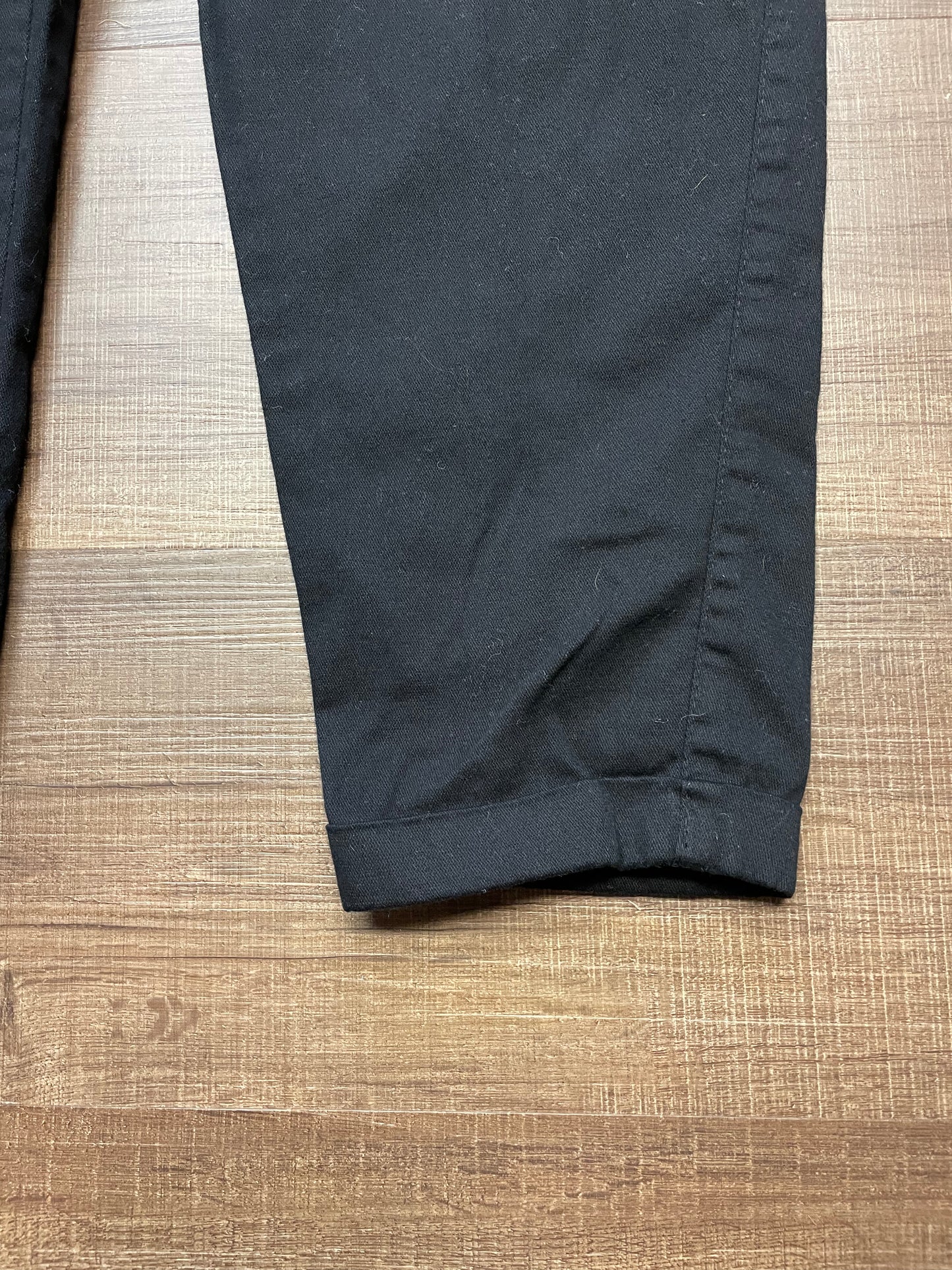 Old Navy Pleated and Cuffed Capris (4)