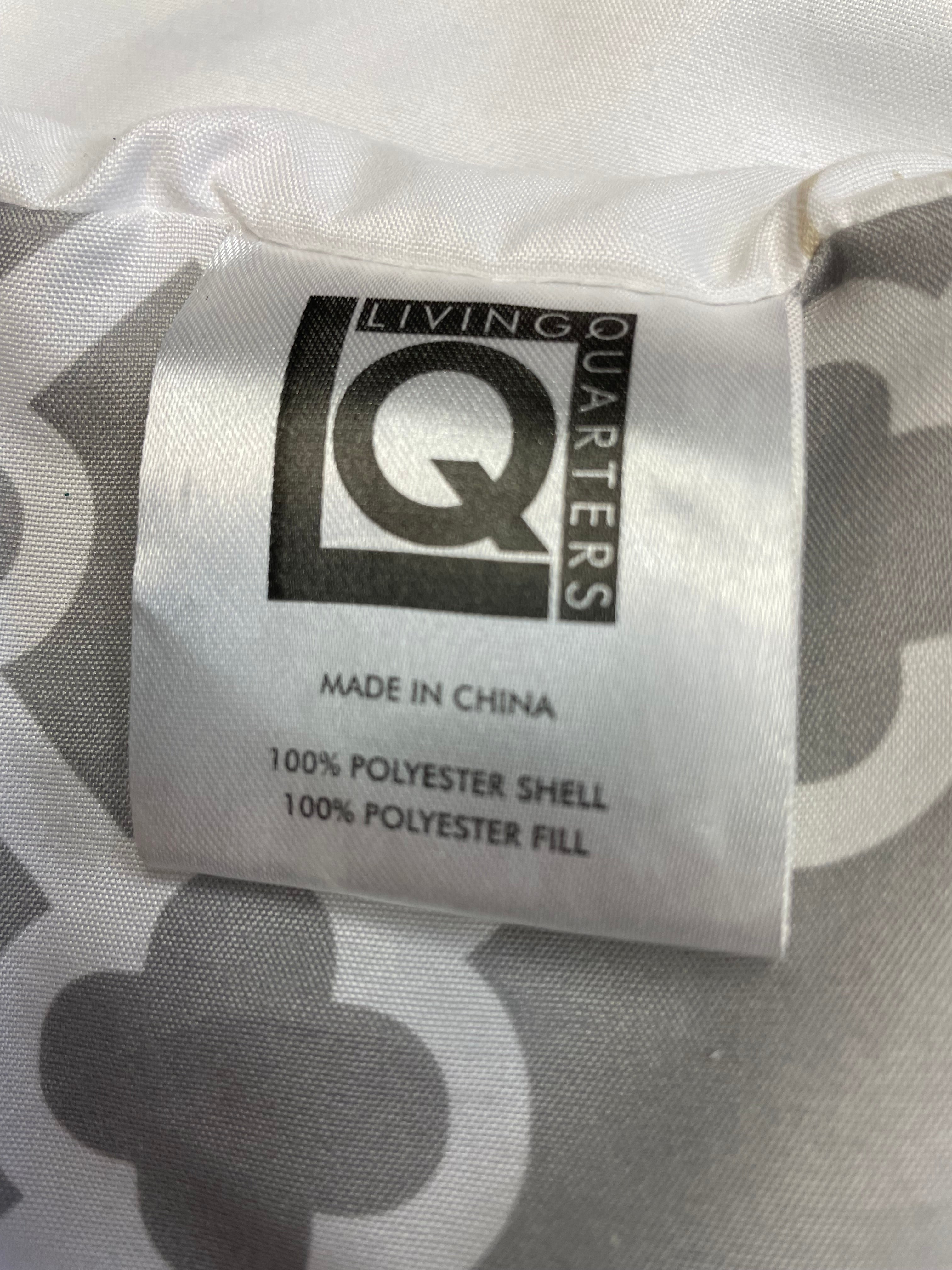 Living Quarters Full Sized Reversible Comforter