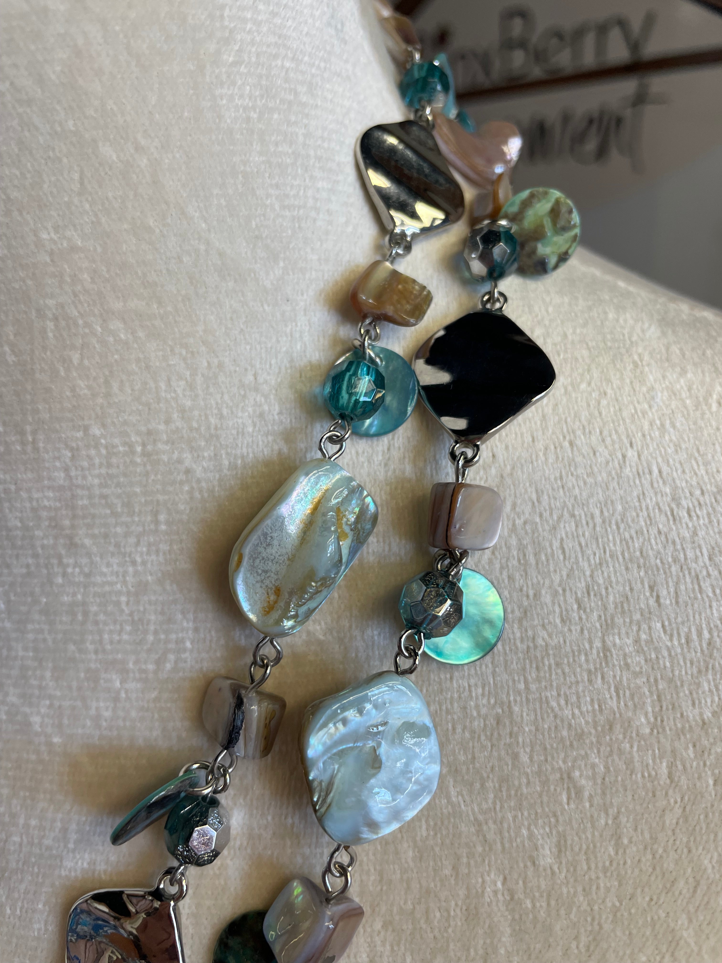 Lia Sophia Ocean Air Necklace - BinxBerry Consignment
