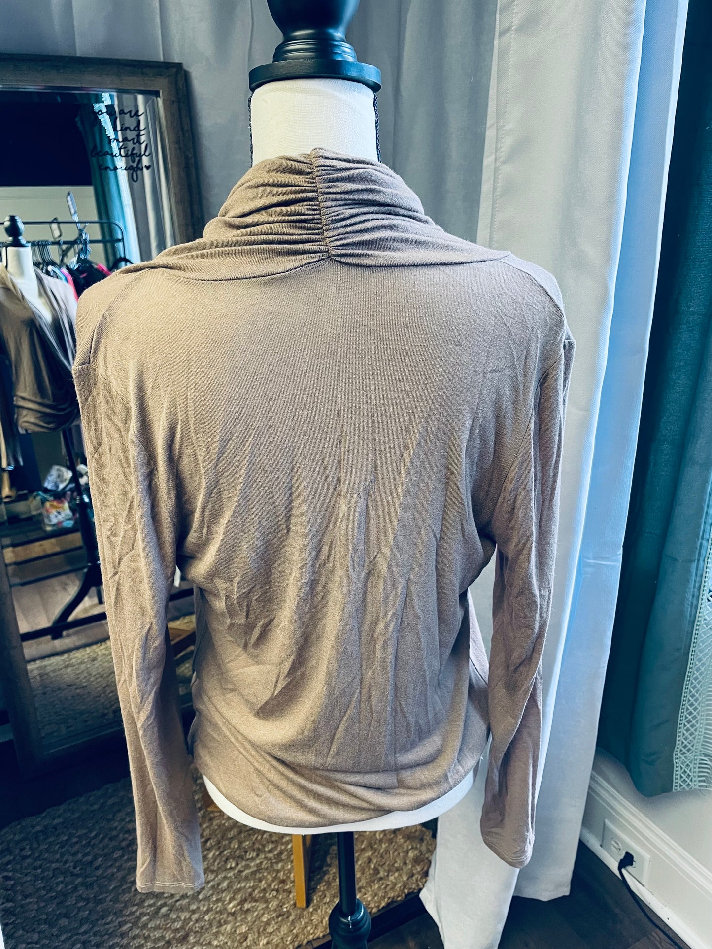 Ginger G Knit Wrap (M)