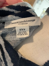 Beach Lunch Lounge Zebra Women's Top (M) - BinxBerry Consignment