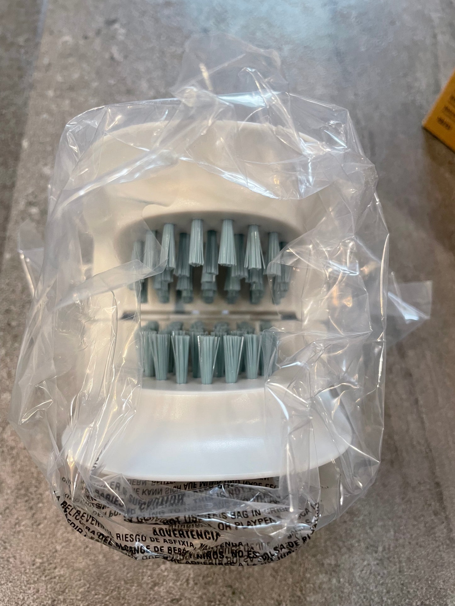 Pampered Chef Utensil Scrubber