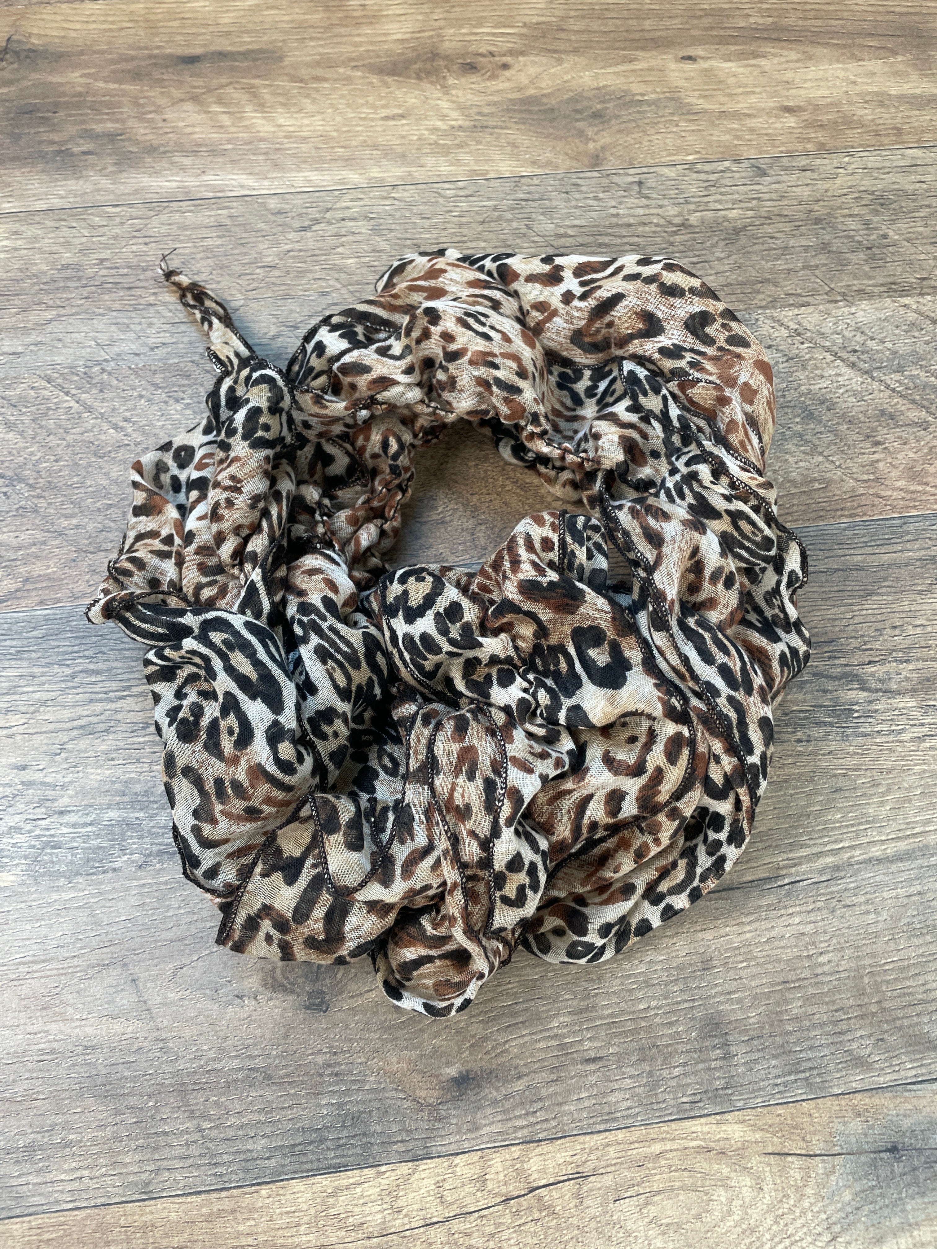 Leopard Print, Ruffle Hem Scarf - BinxBerry Consignment