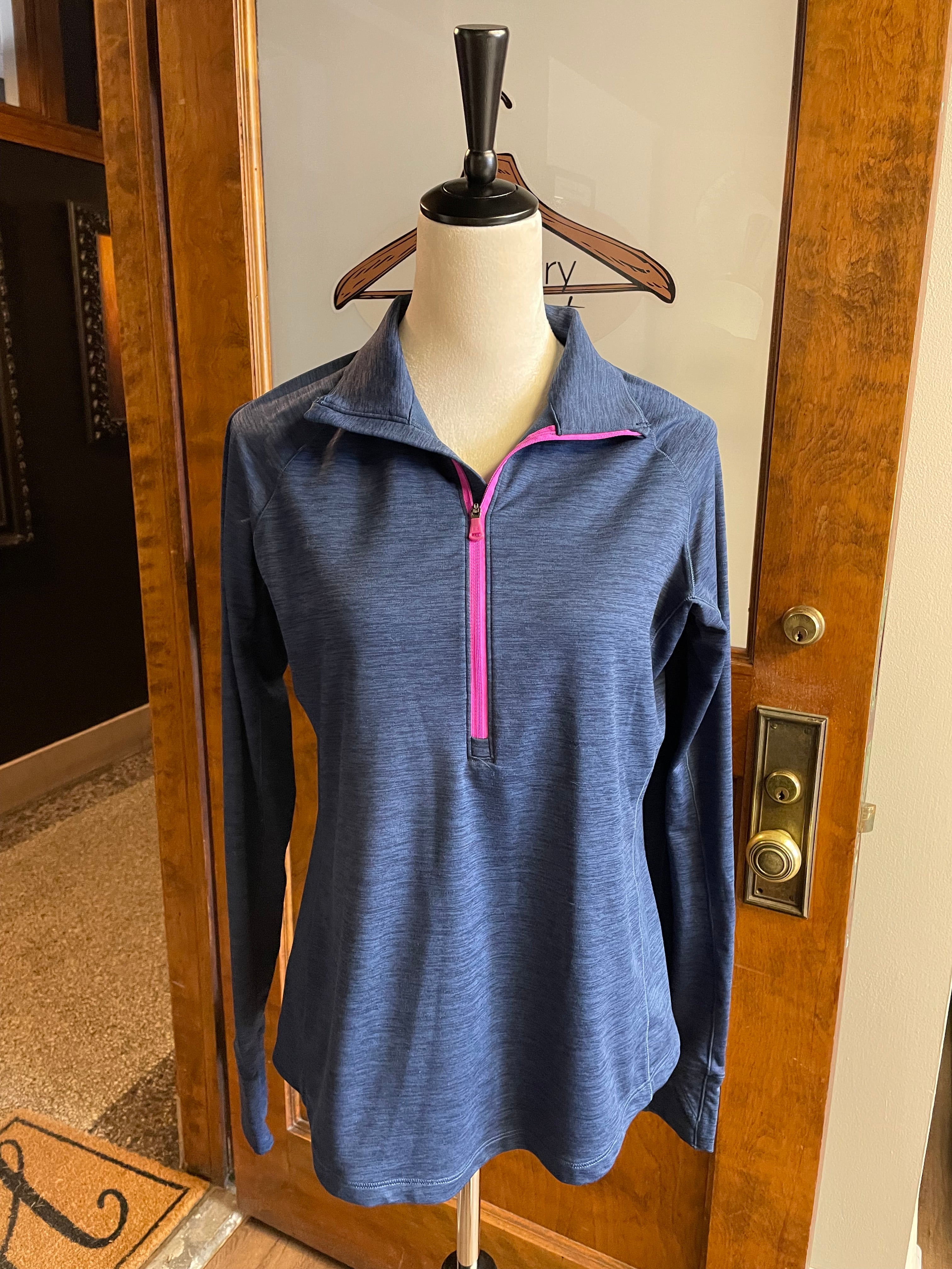 Under Armour Cold Gear Women's Quarter Zip (L) - BinxBerry Consignment