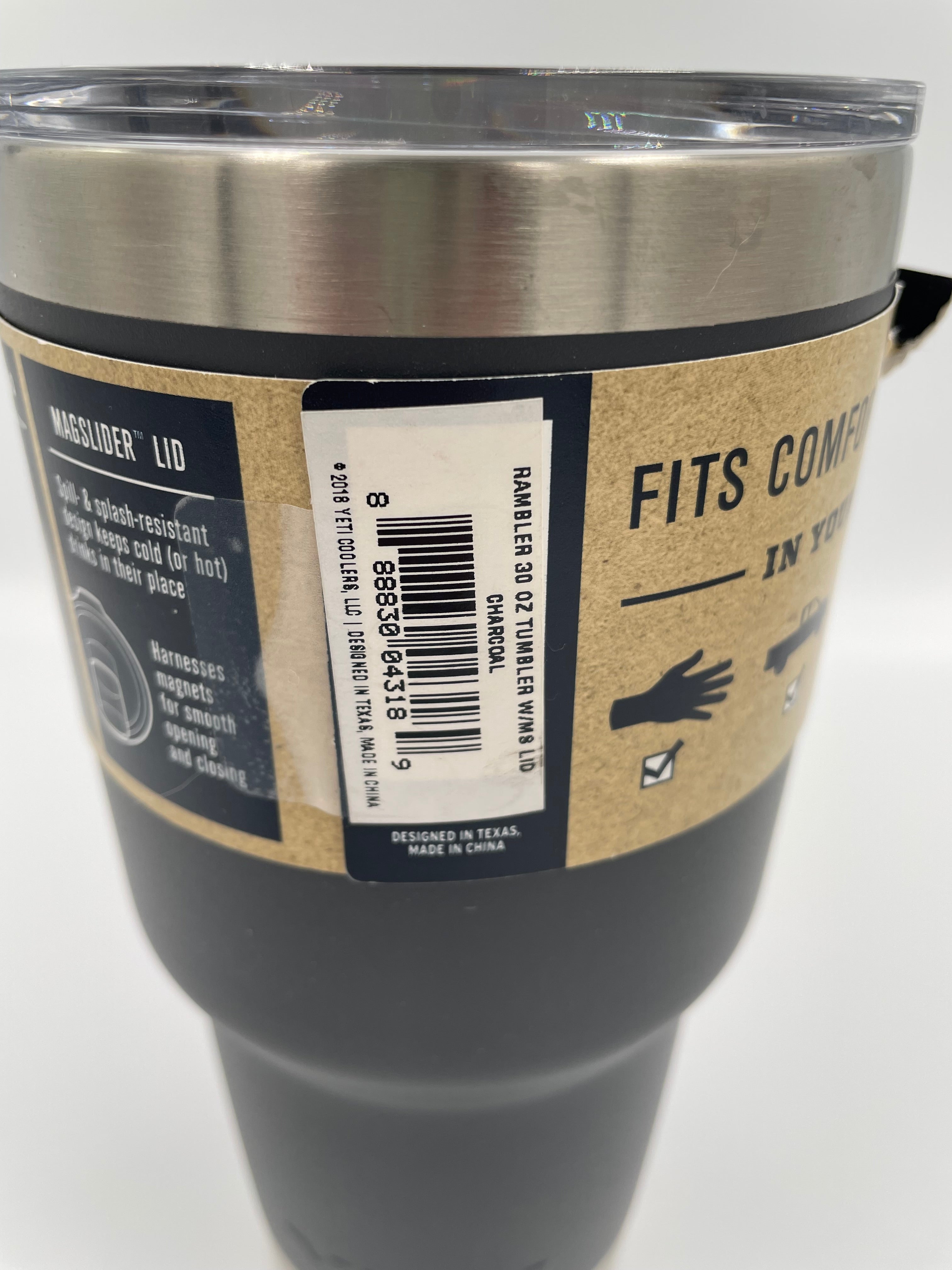 Yeti 30oz NWT Rambler with Handle