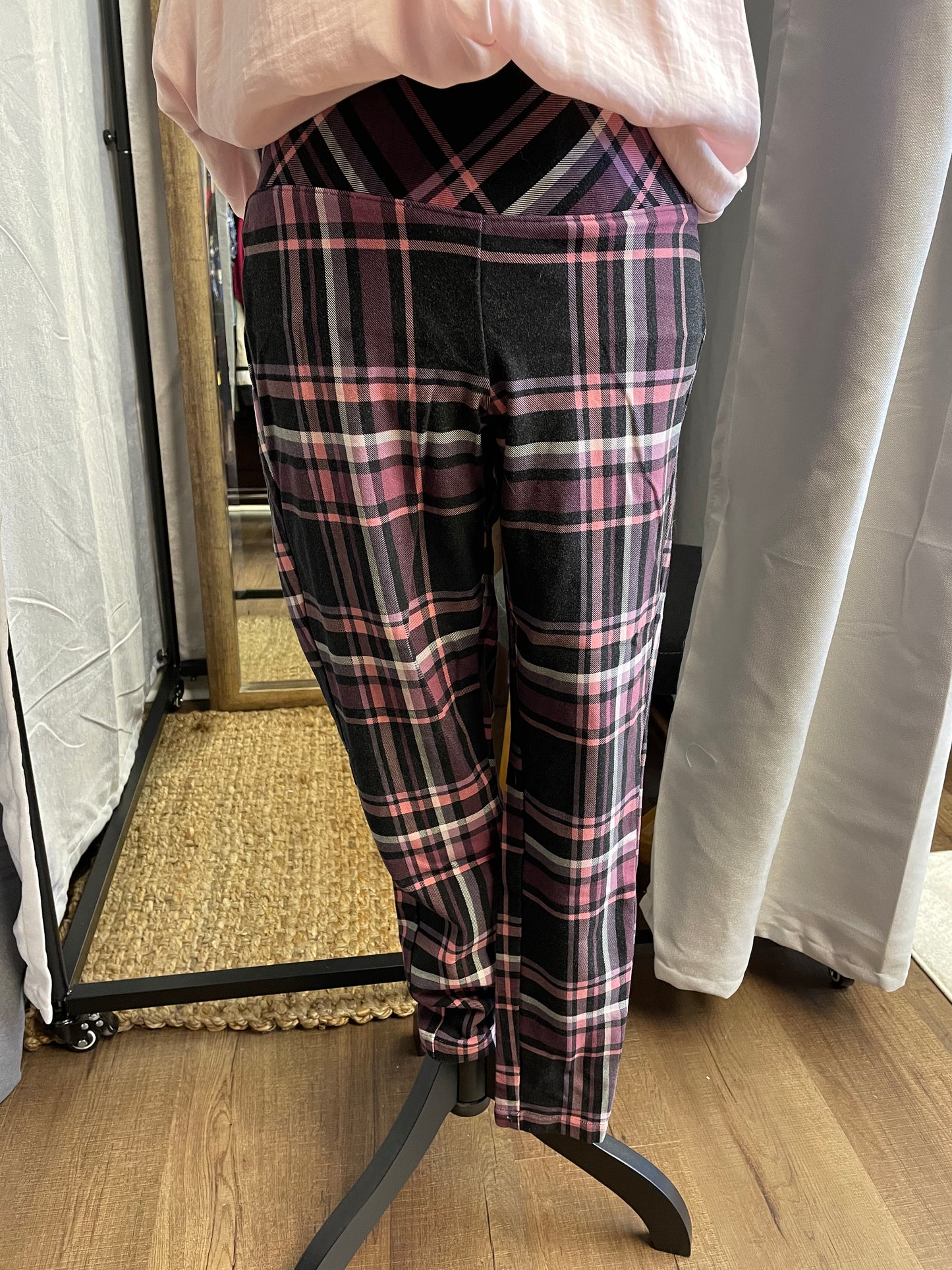 Torrid Pixie Leggings (00R)