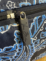 Vera Bradley Lighten Up Expandable Blue Bandana Travel Bag