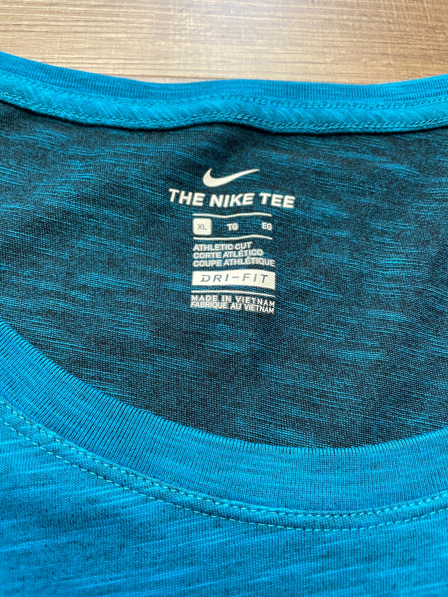 The Nike Tee (XL)