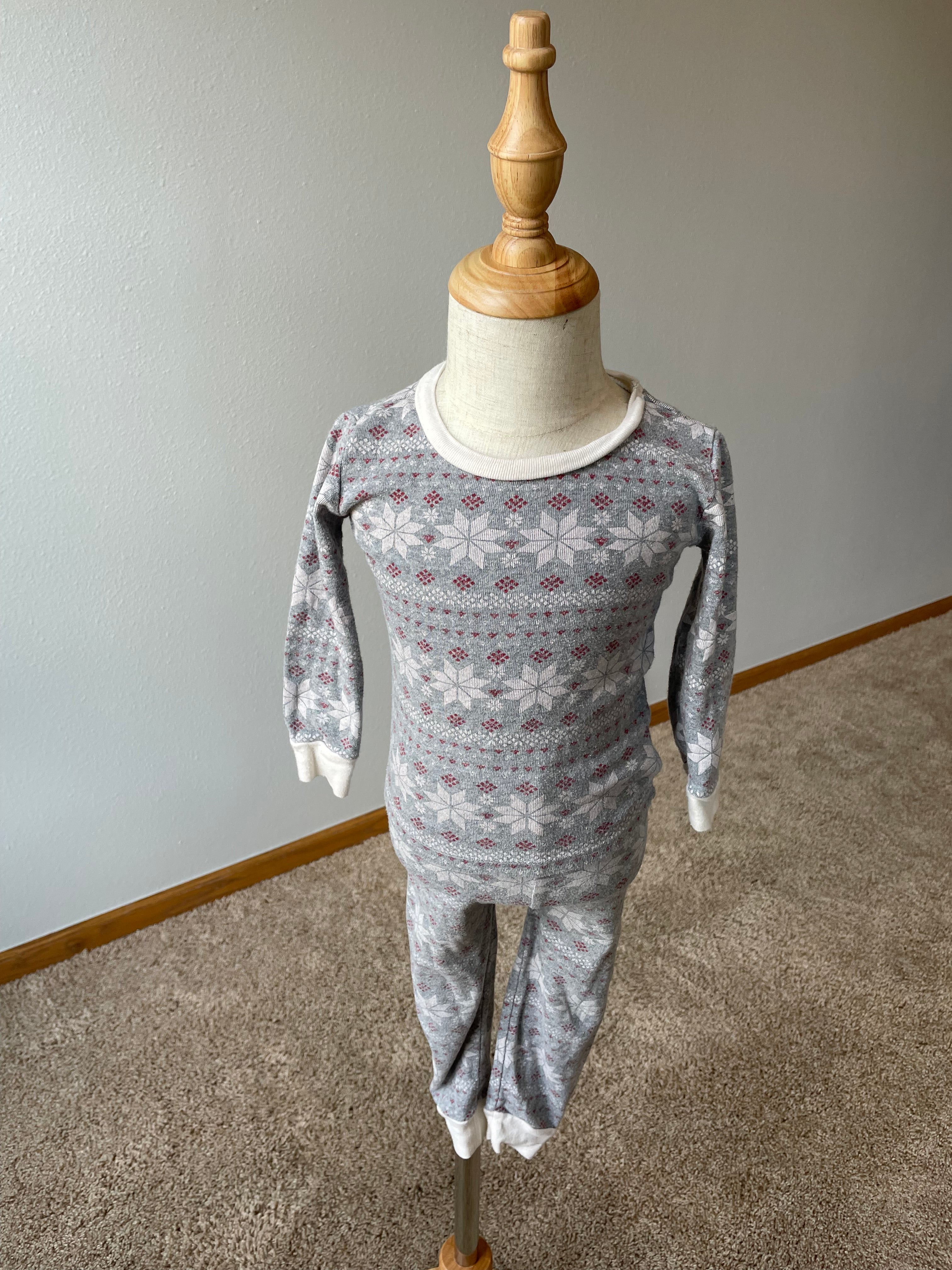 Burt's Bee's Sleepwear (2T) - BinxBerry Consignment