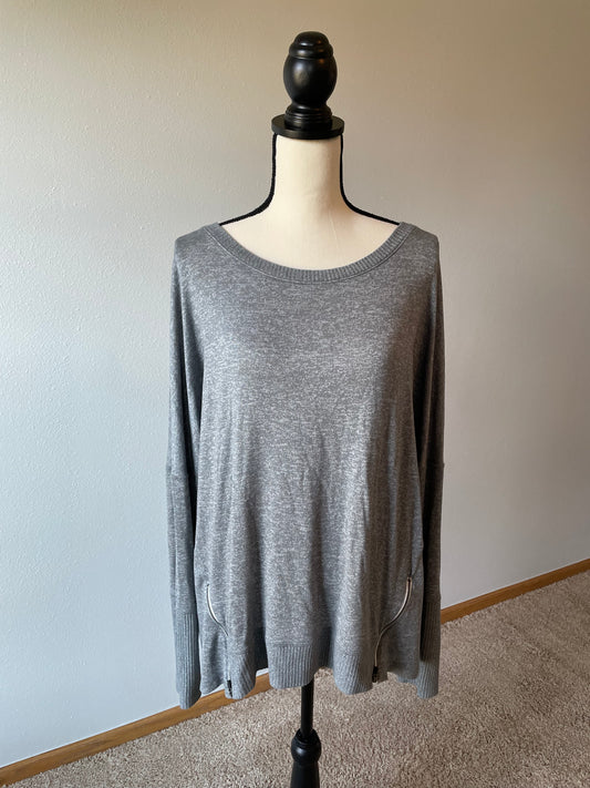 Danskin Sweater with Zipper Detail (XL)