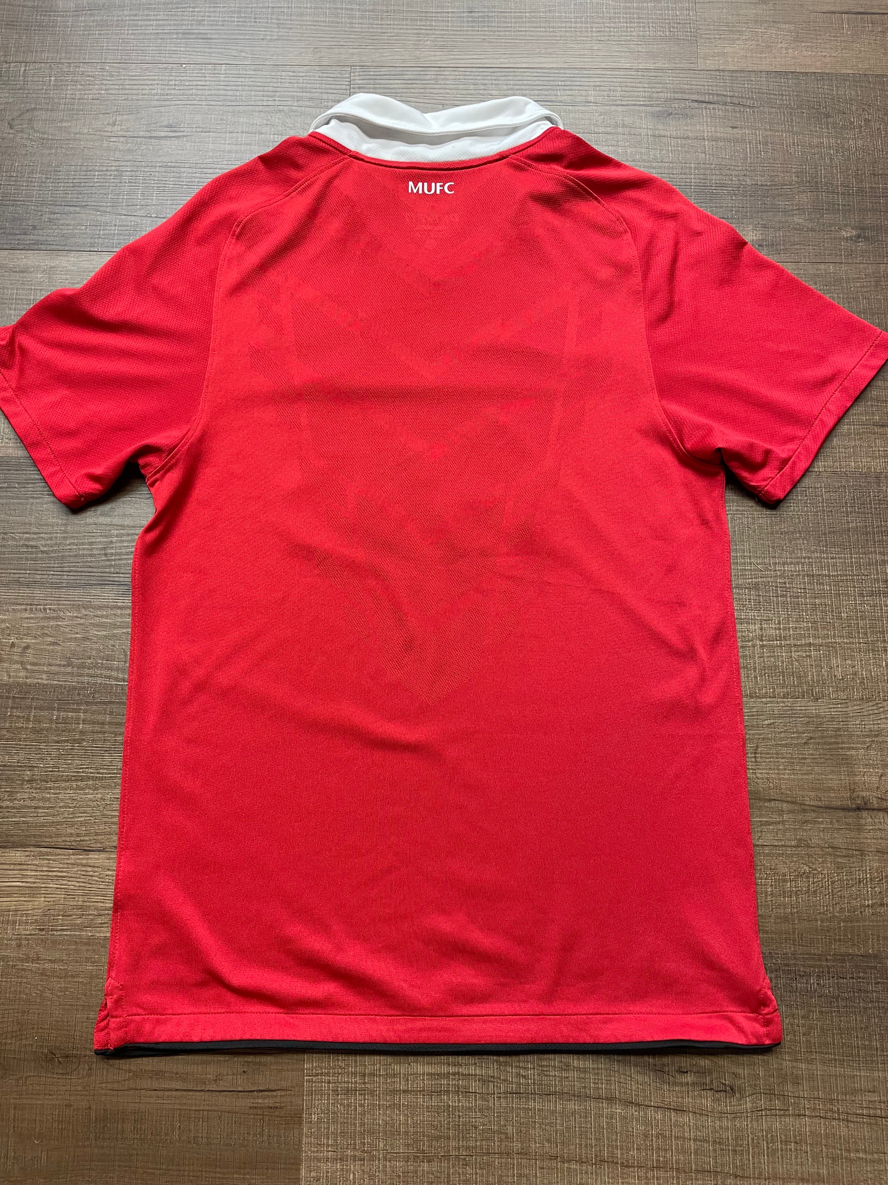 Nike DRI-Fit Men's Manchester United Soccer Jersey (S)