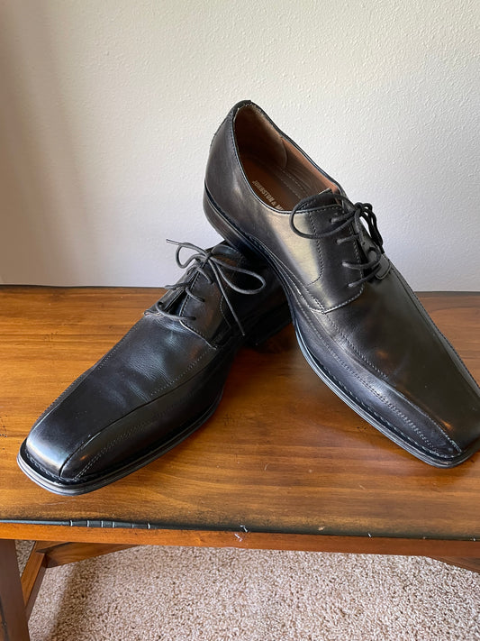Johnston & Murphy Dress Shoes (M14)