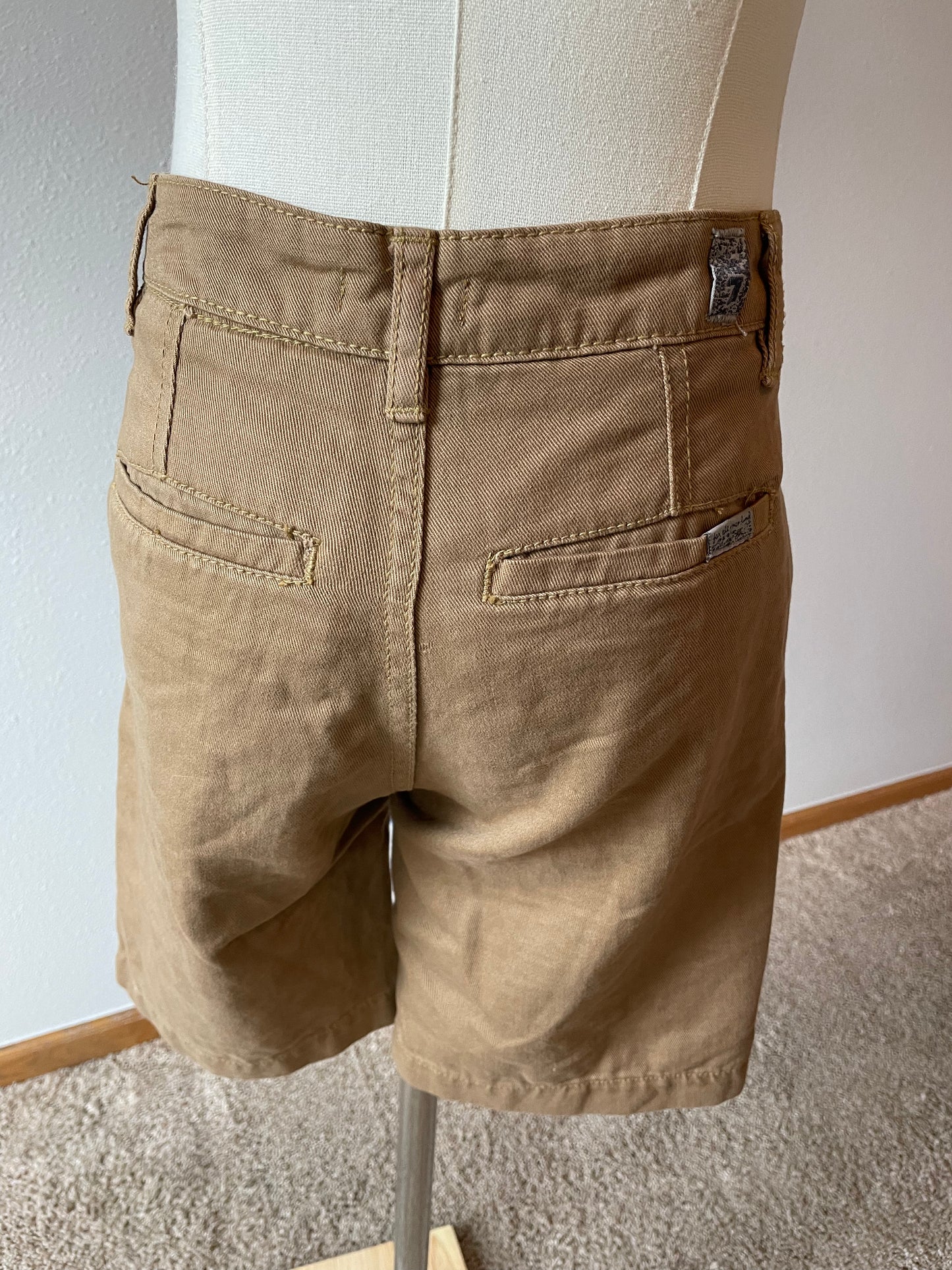 Seven for All Mankind Khaki Boys Shorts (10)